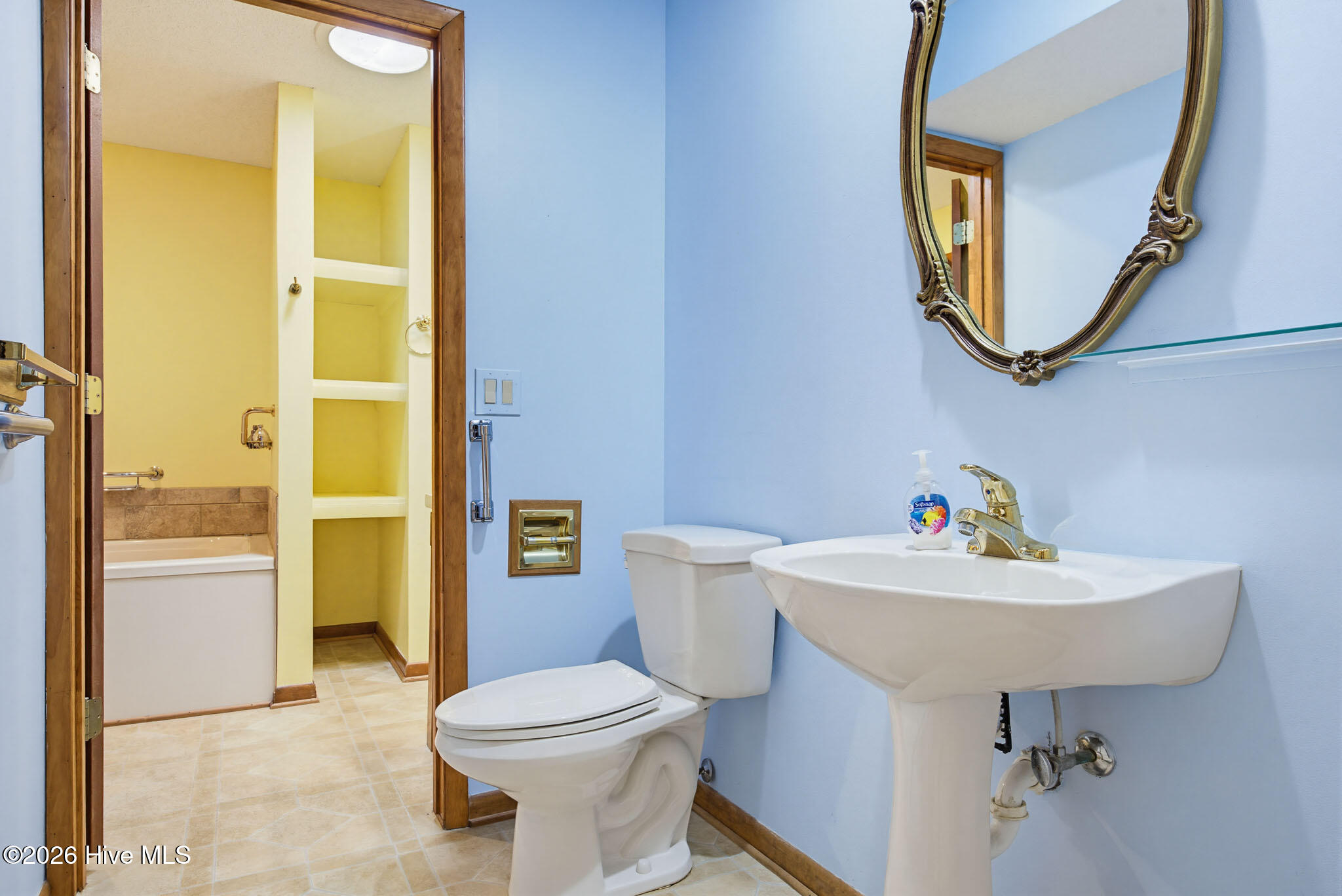 main property photo 53