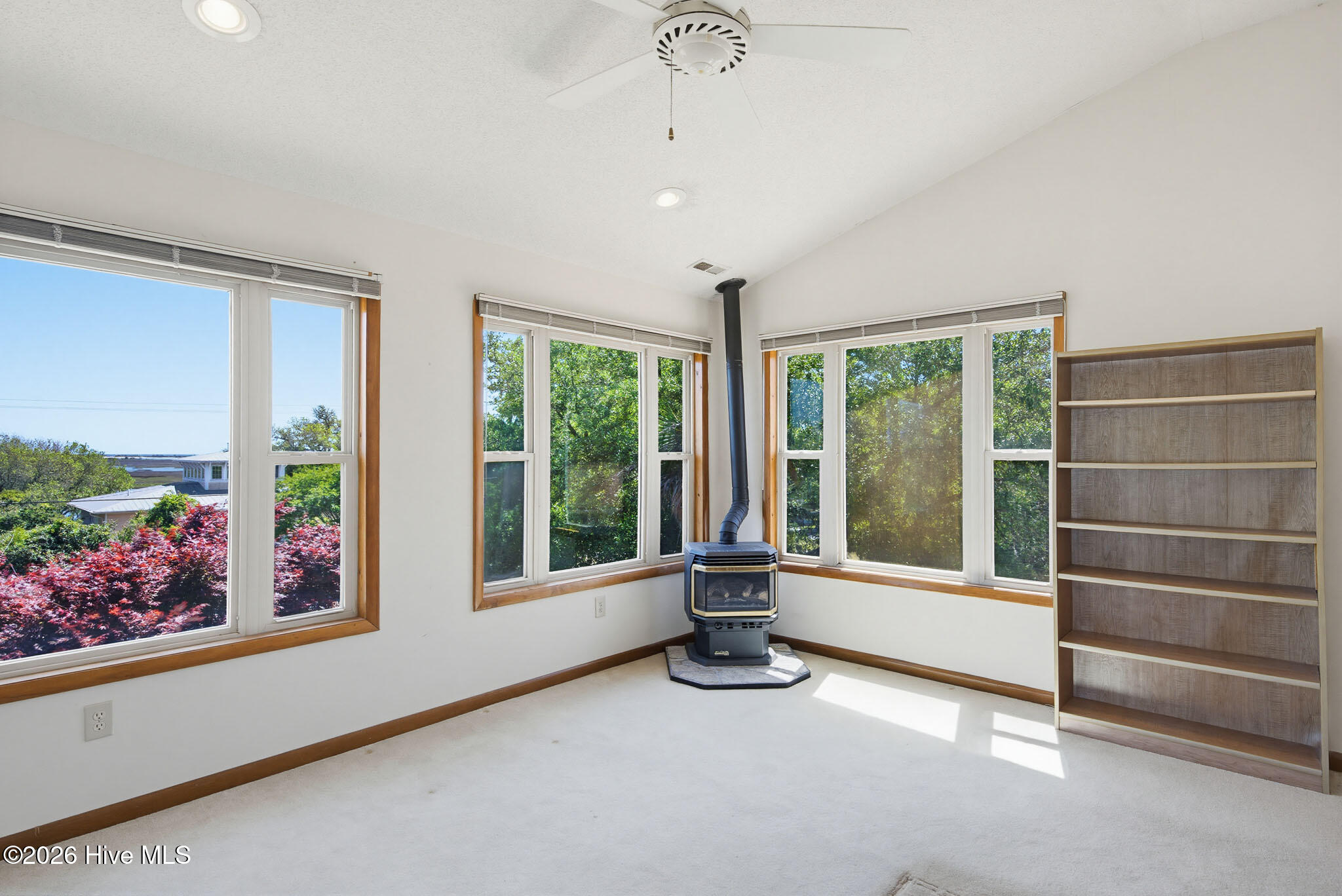 main property photo 61