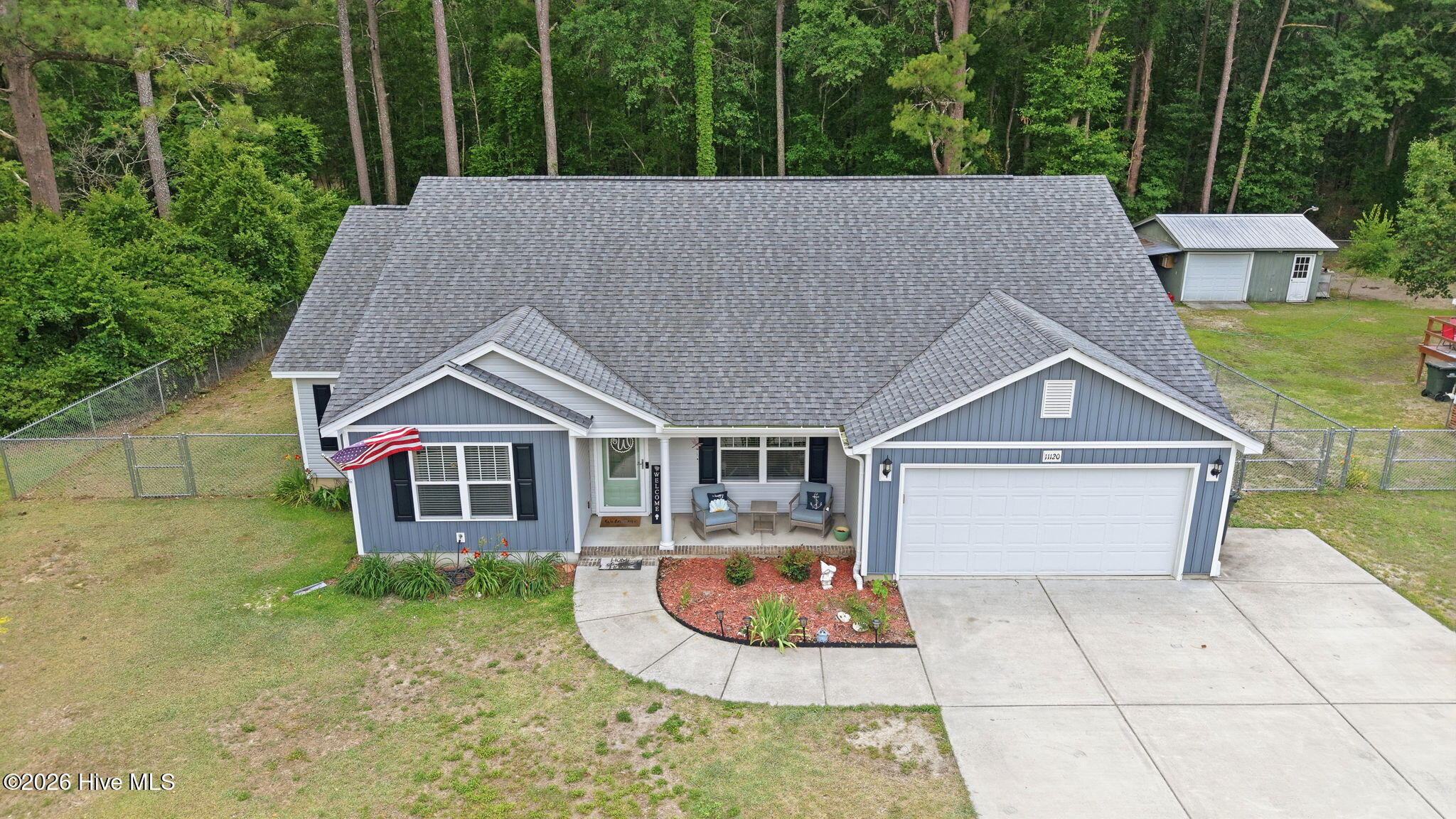 main property photo 40