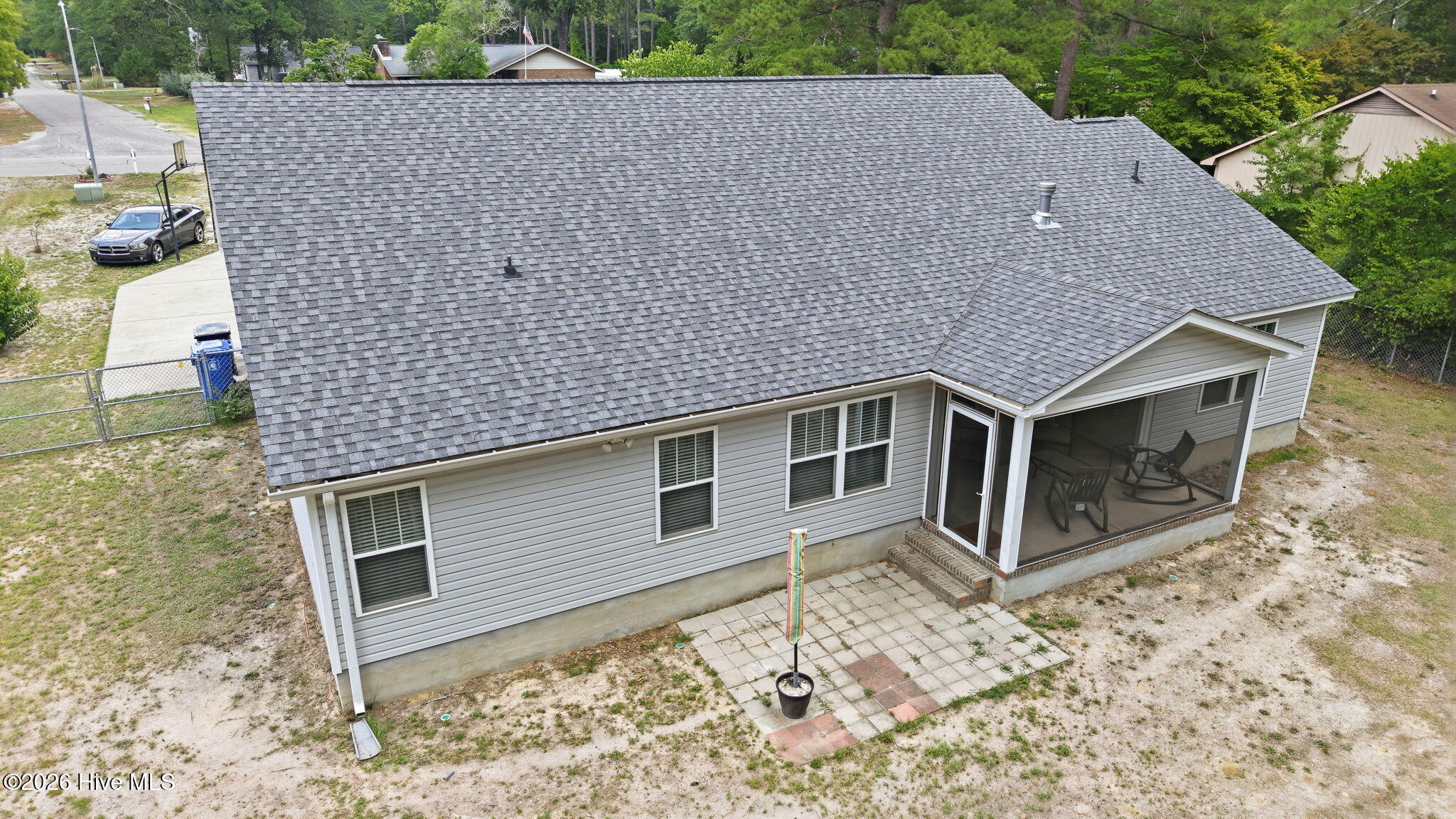 main property photo 42