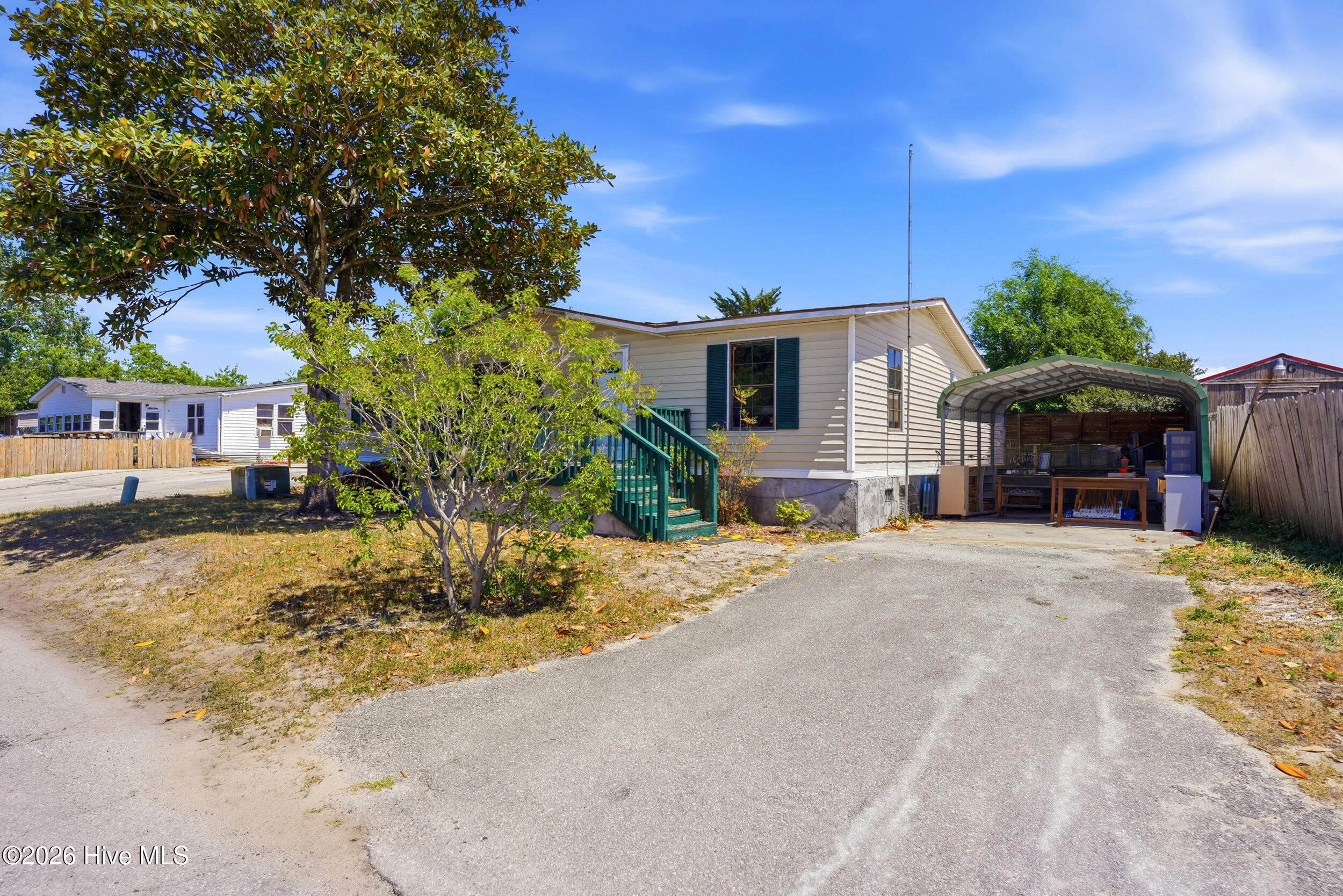 main property photo 18