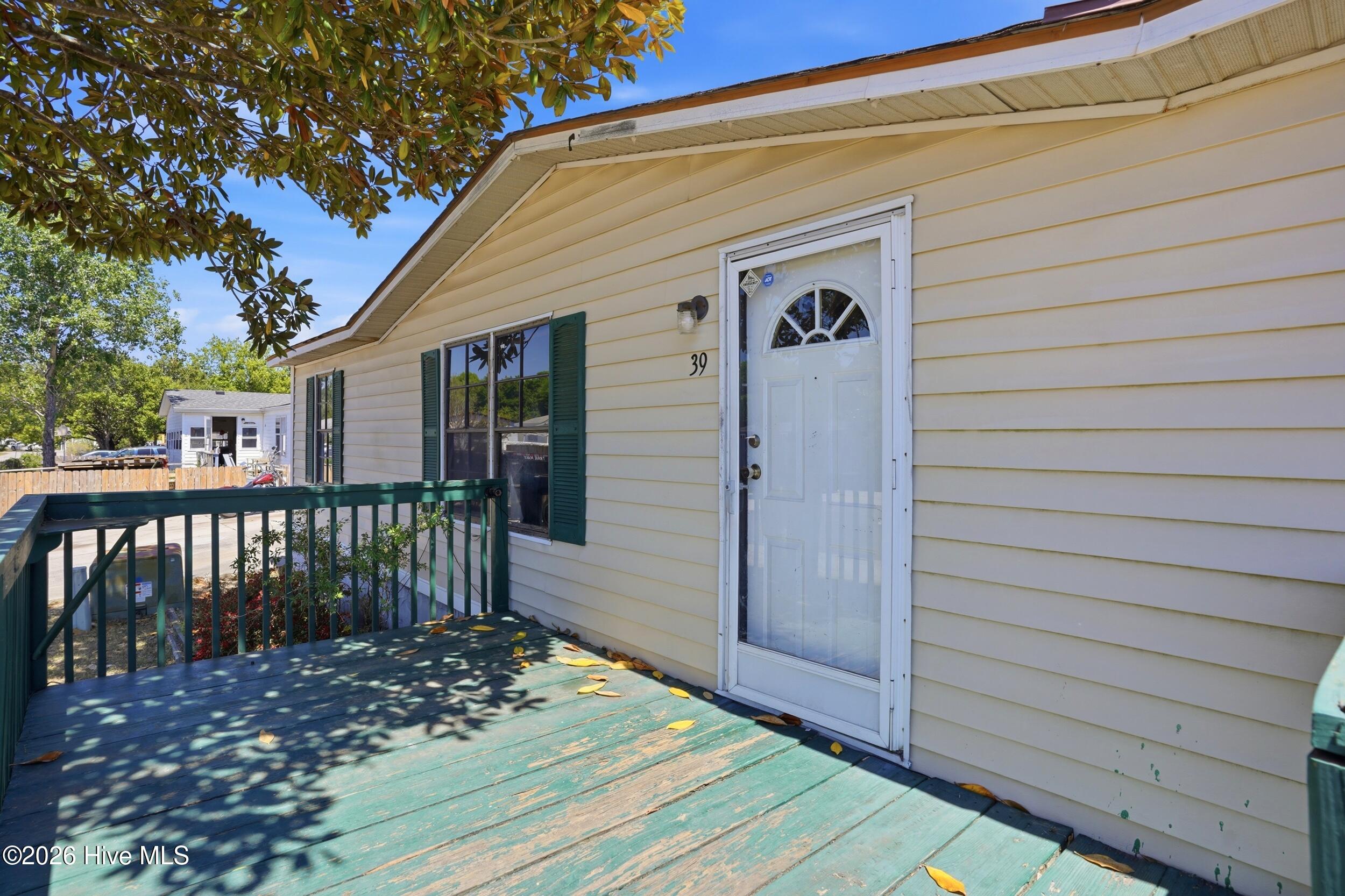main property photo 19
