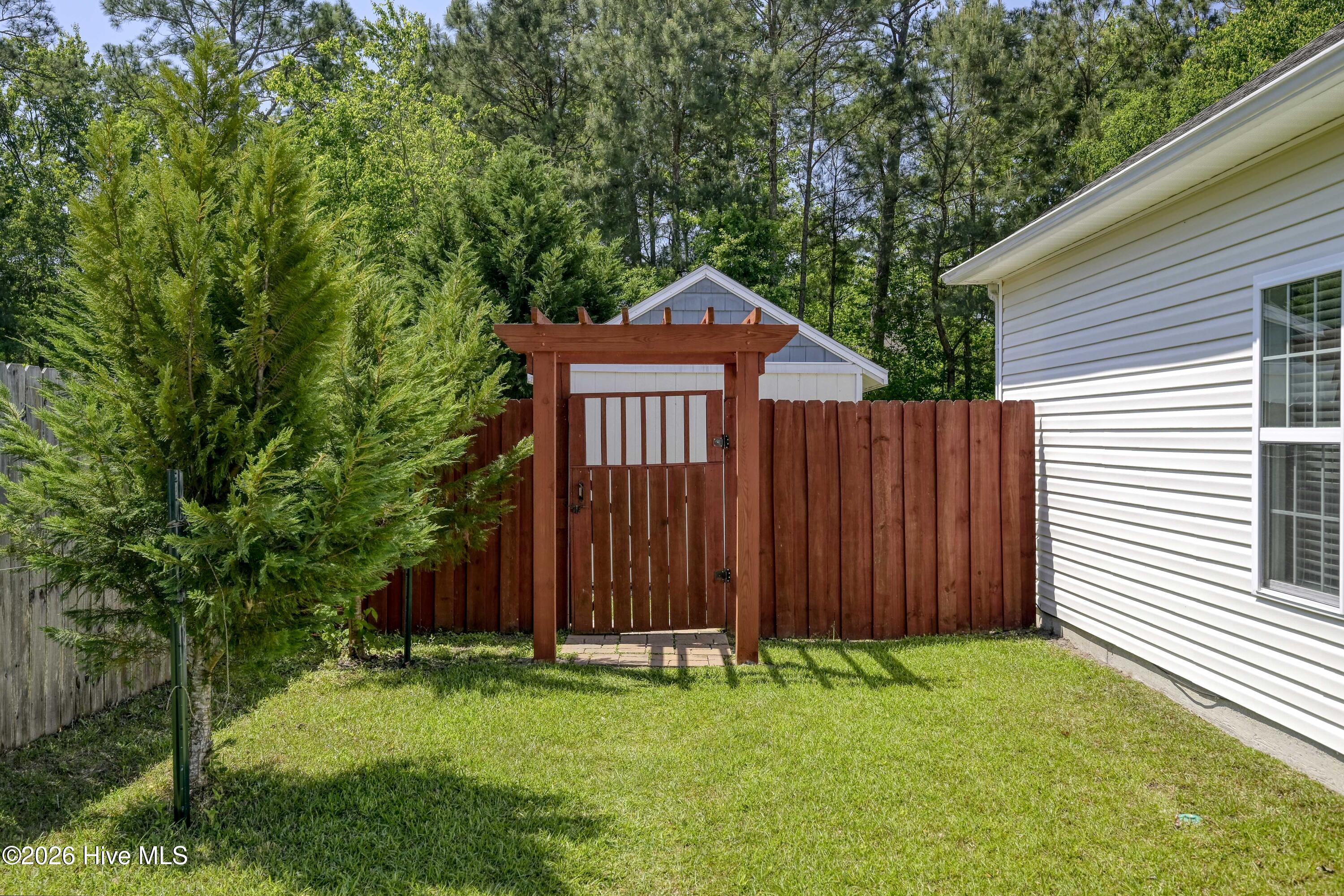 main property photo 44