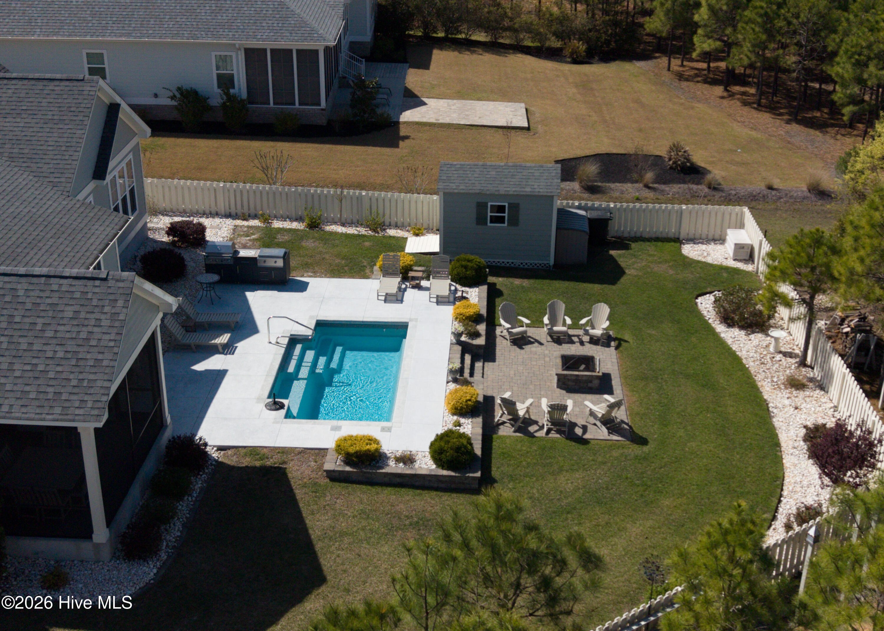main property photo 51