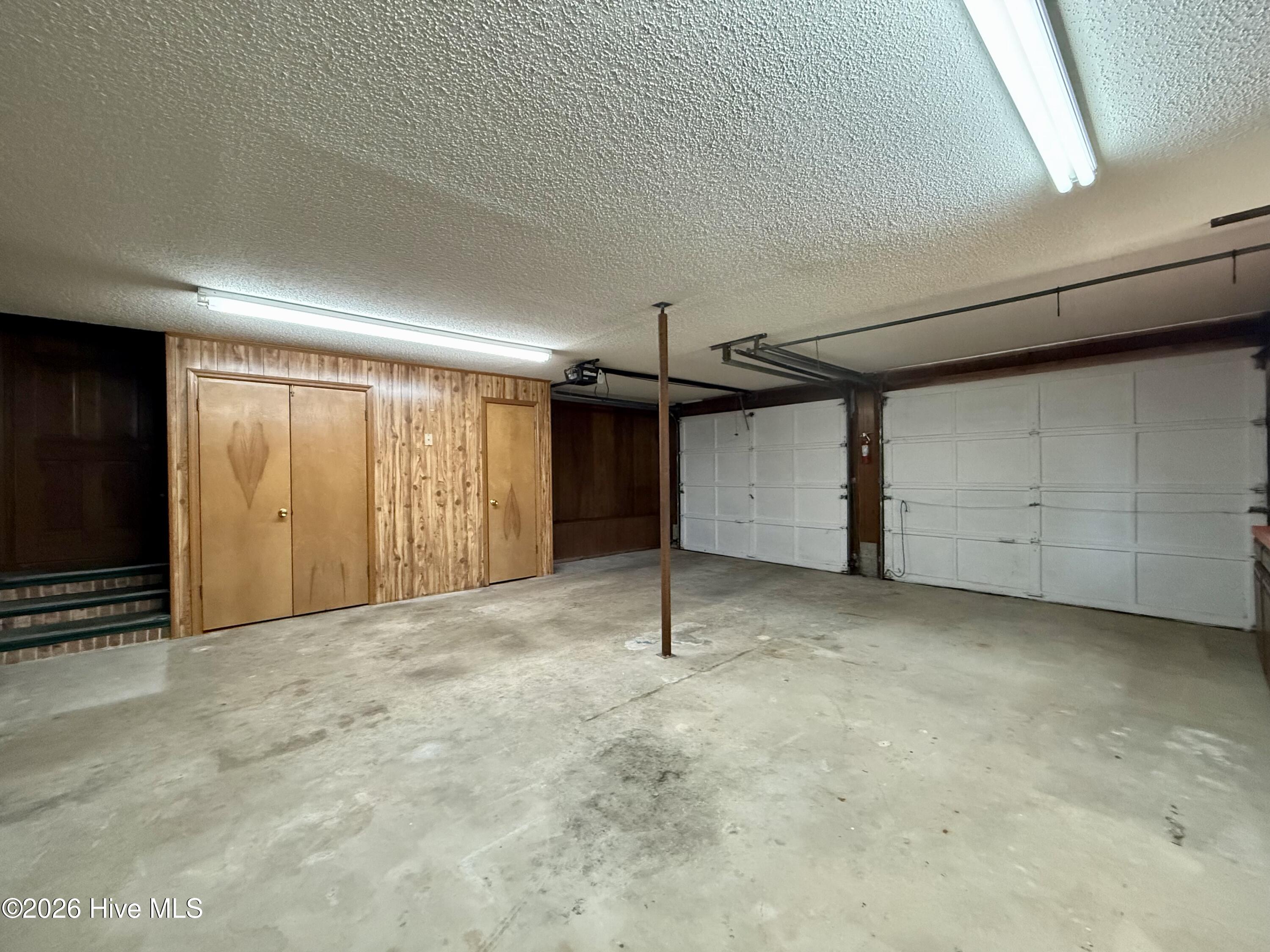 main property photo 75