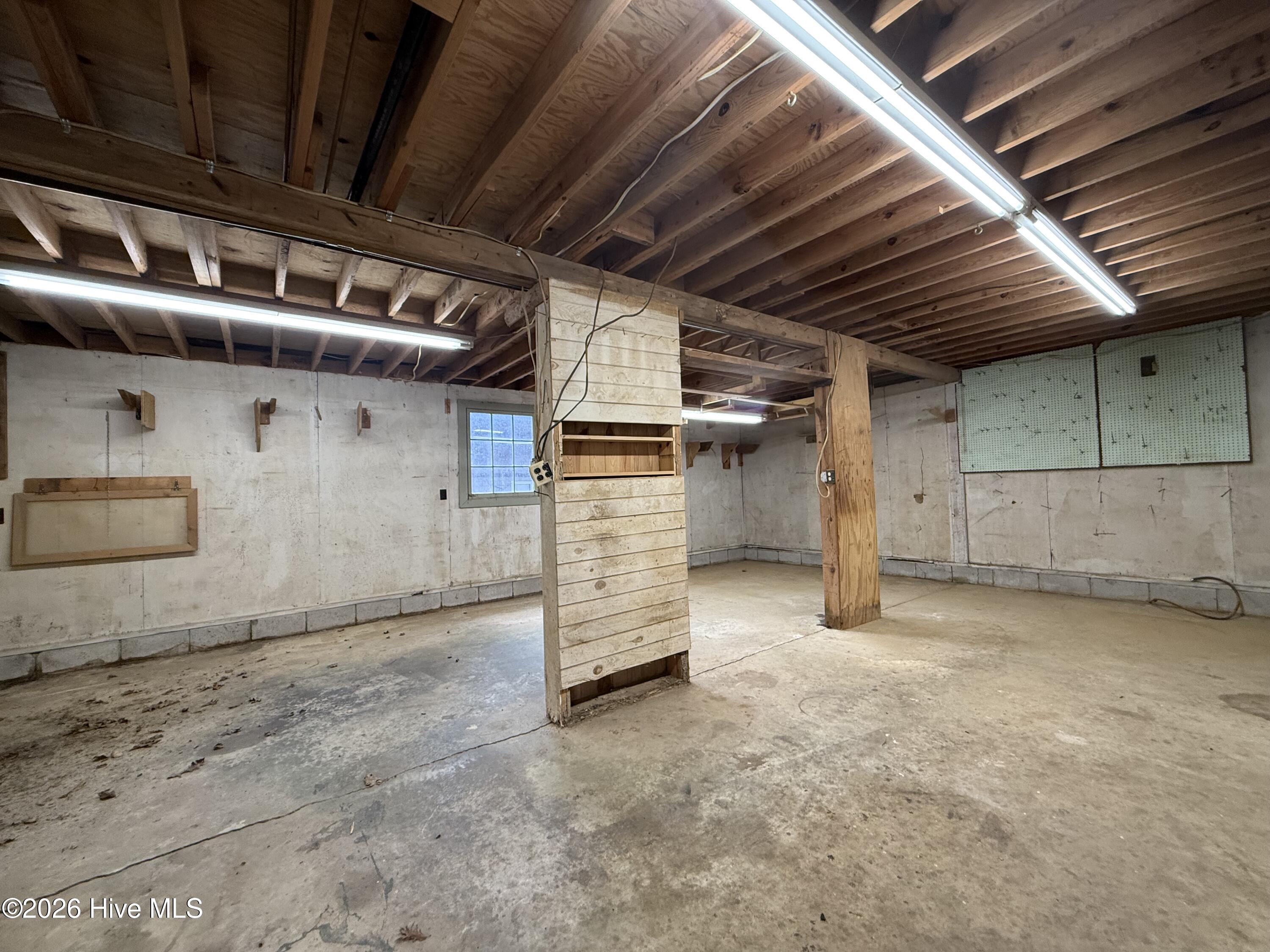 main property photo 97
