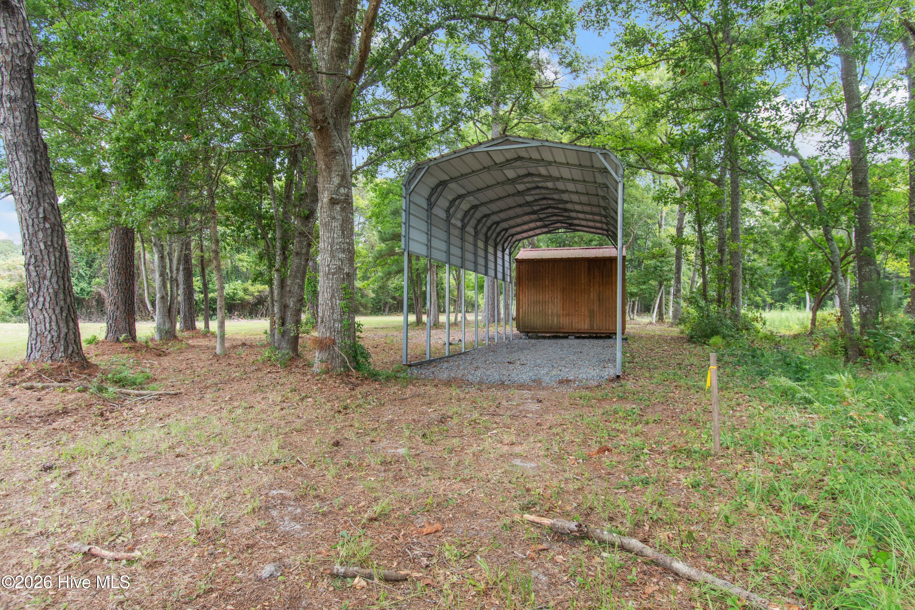 main property photo 7