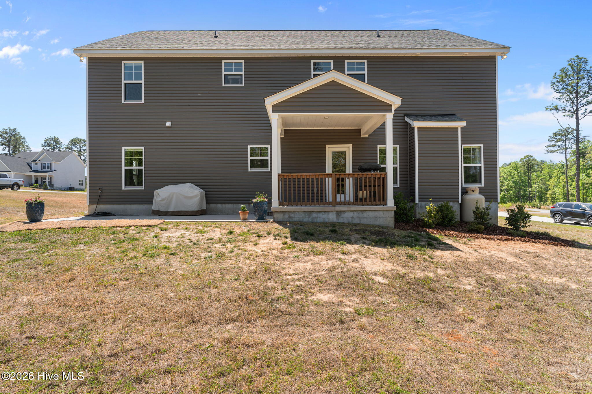 main property photo 41
