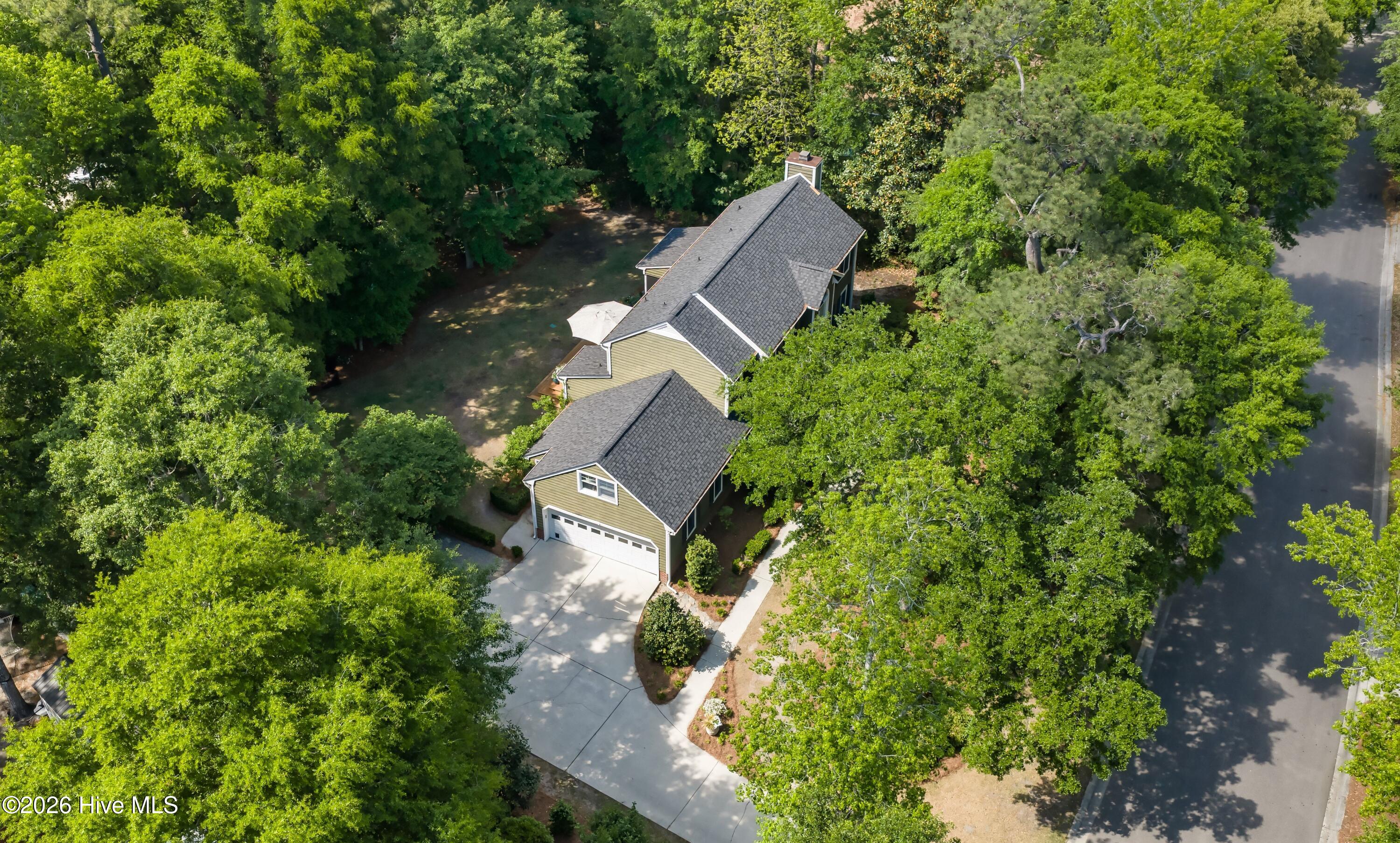 main property photo 50