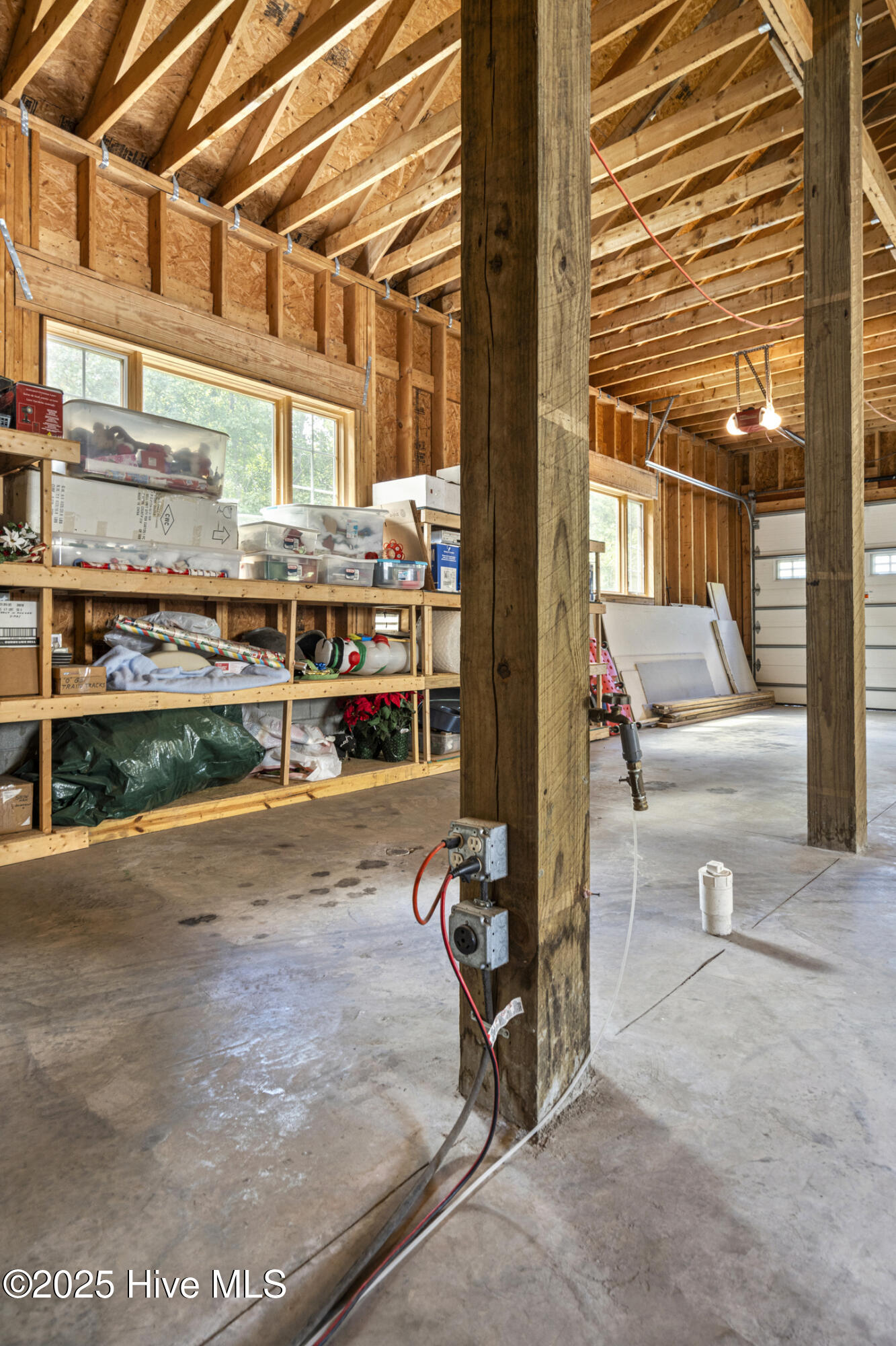 main property photo 83