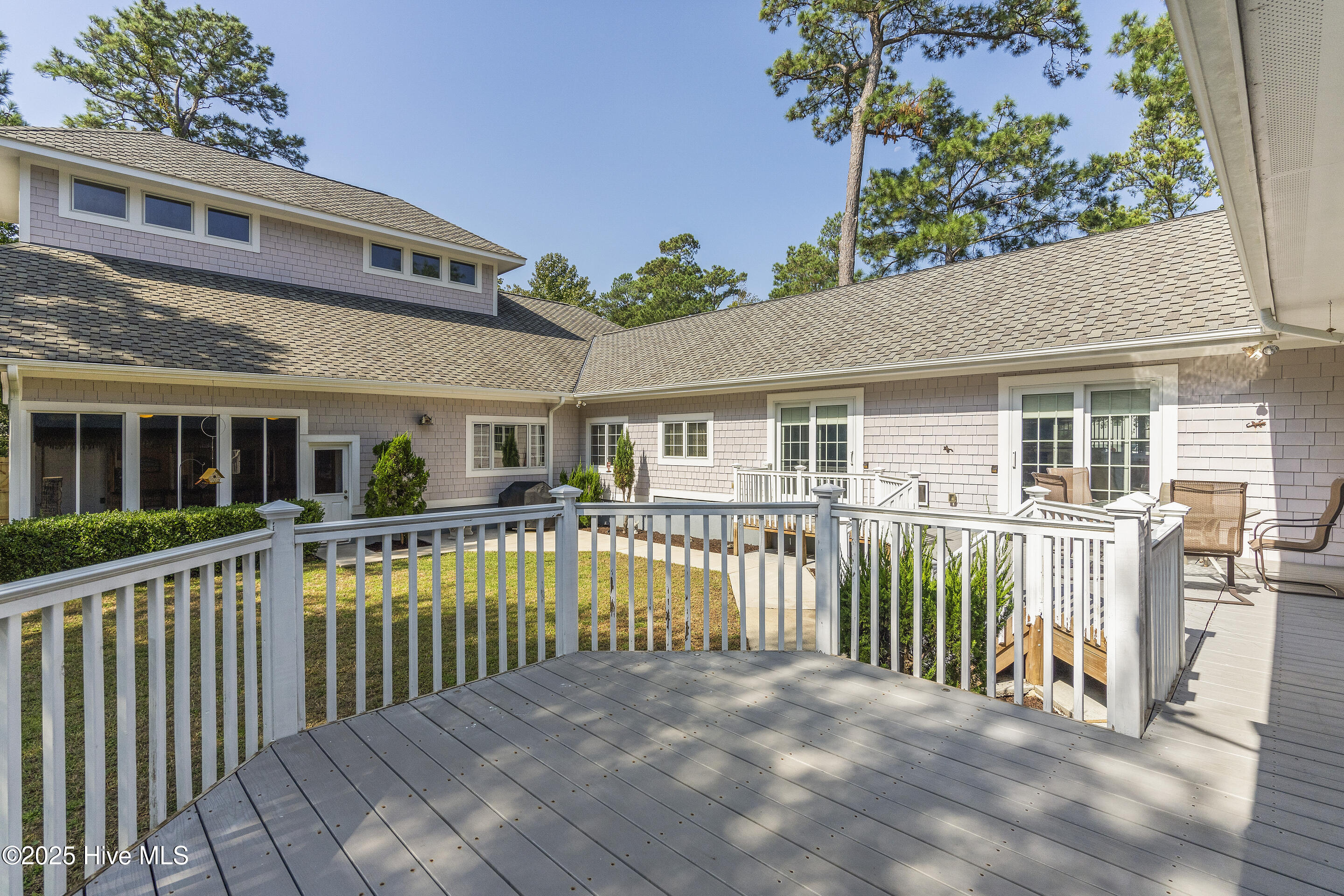 main property photo 92
