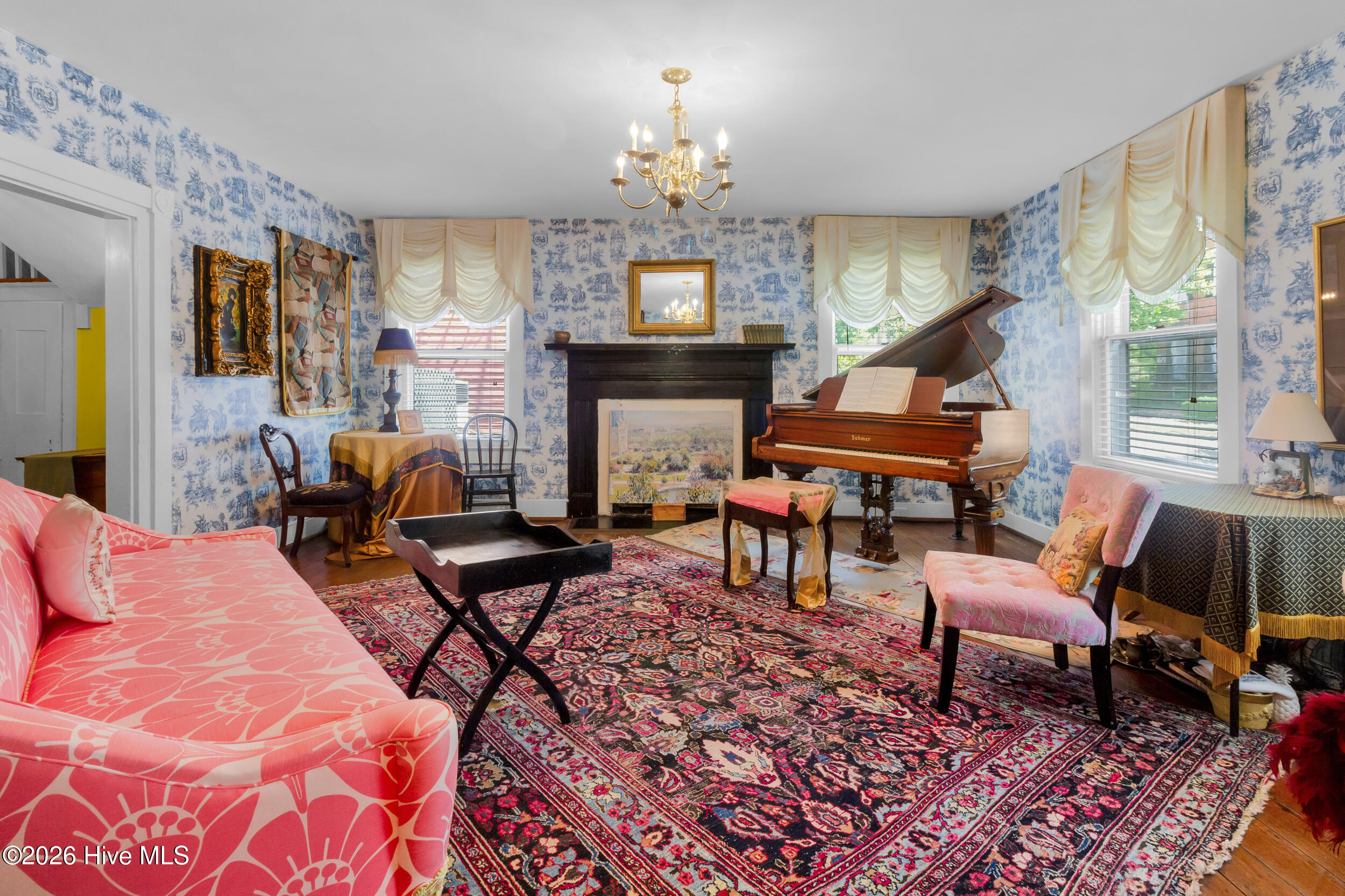 main property photo 2