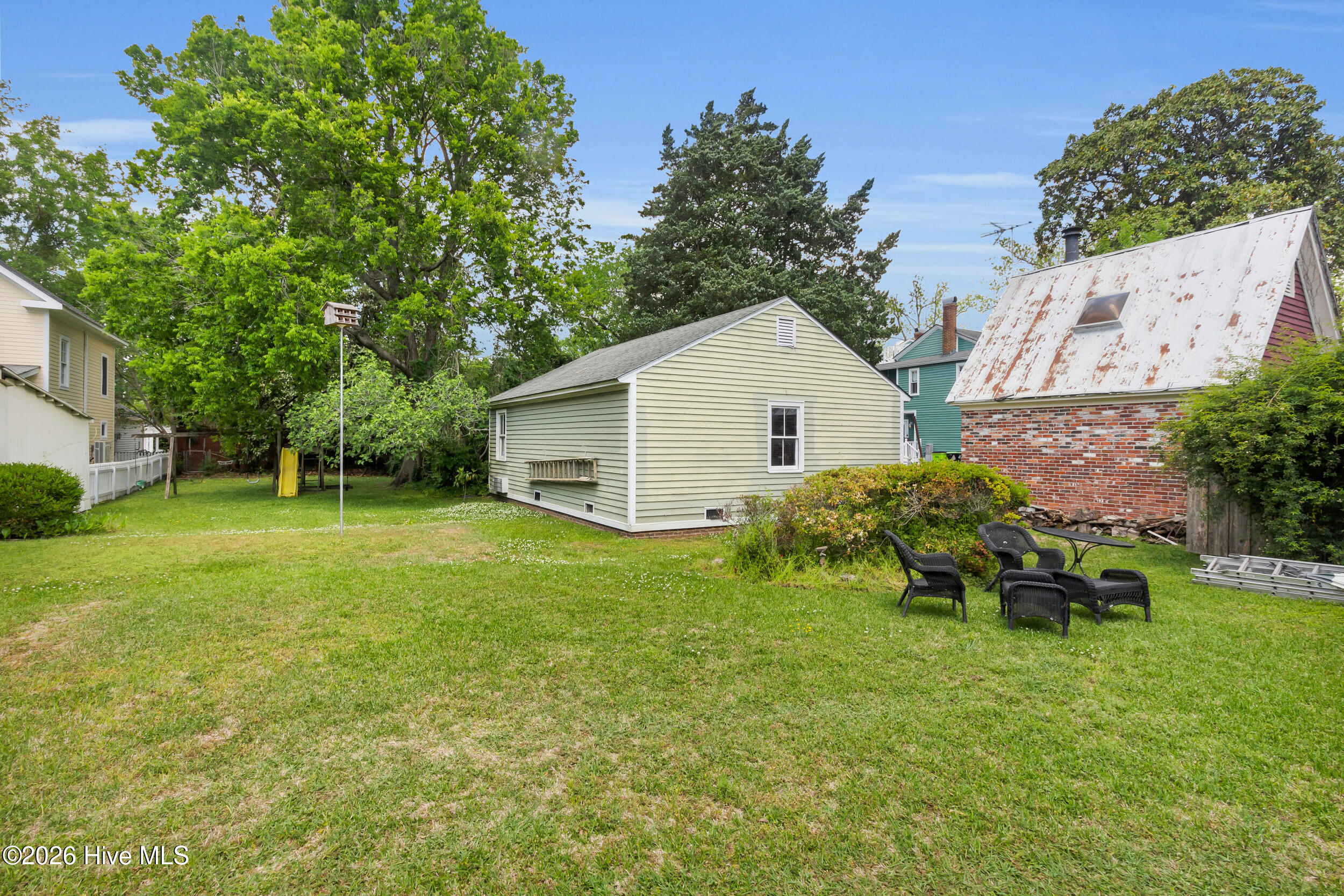 main property photo 48