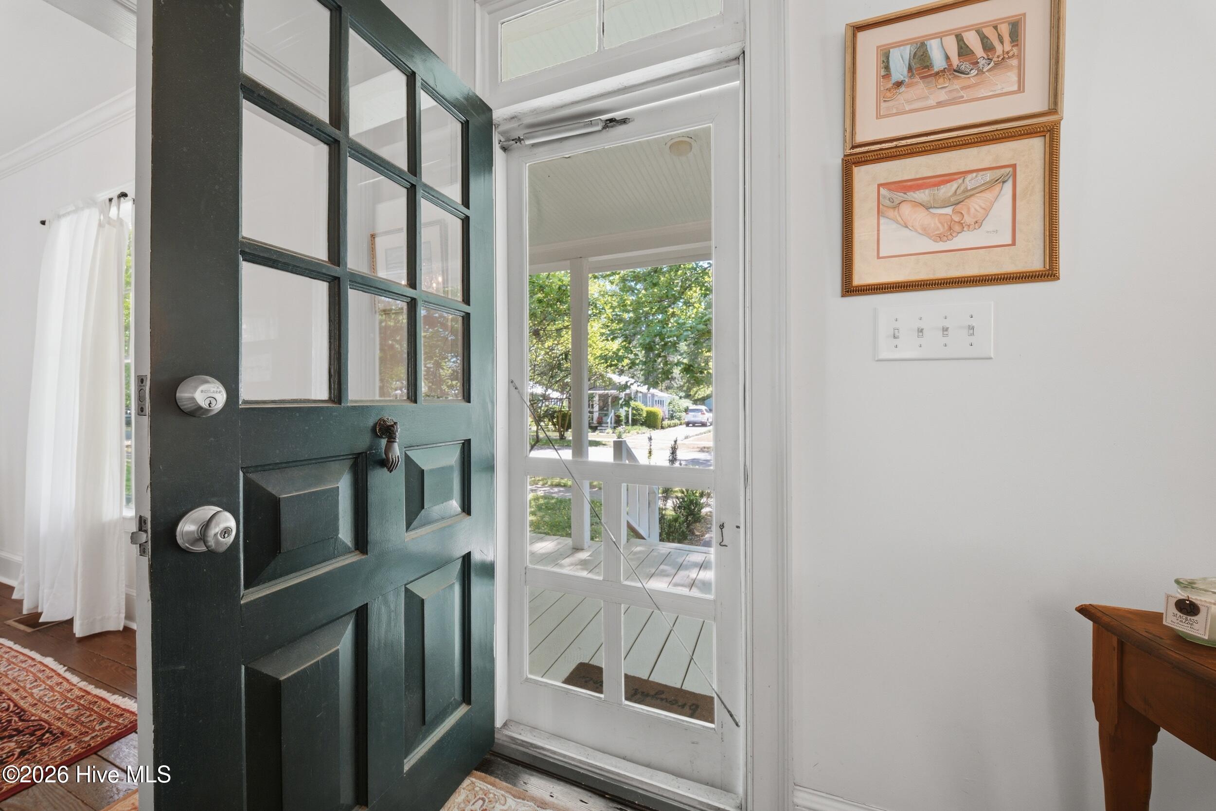 main property photo 6
