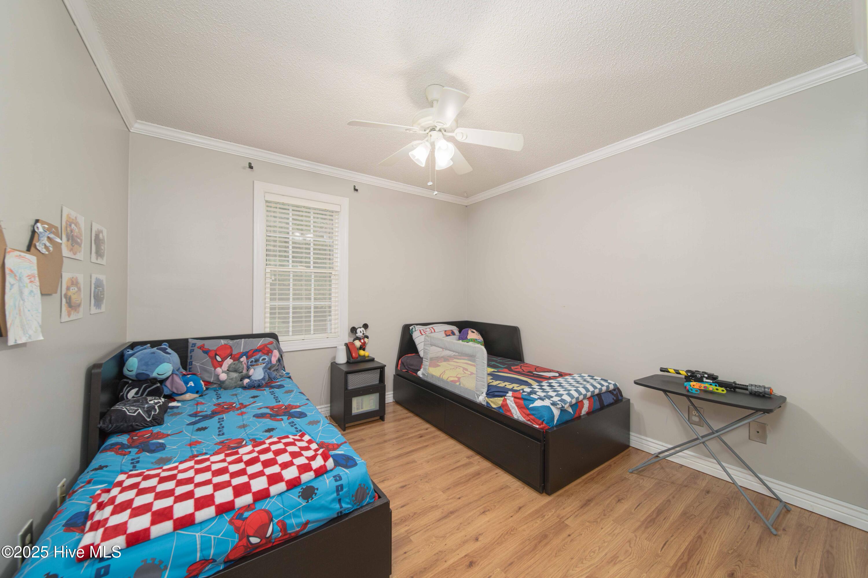 main property photo 17