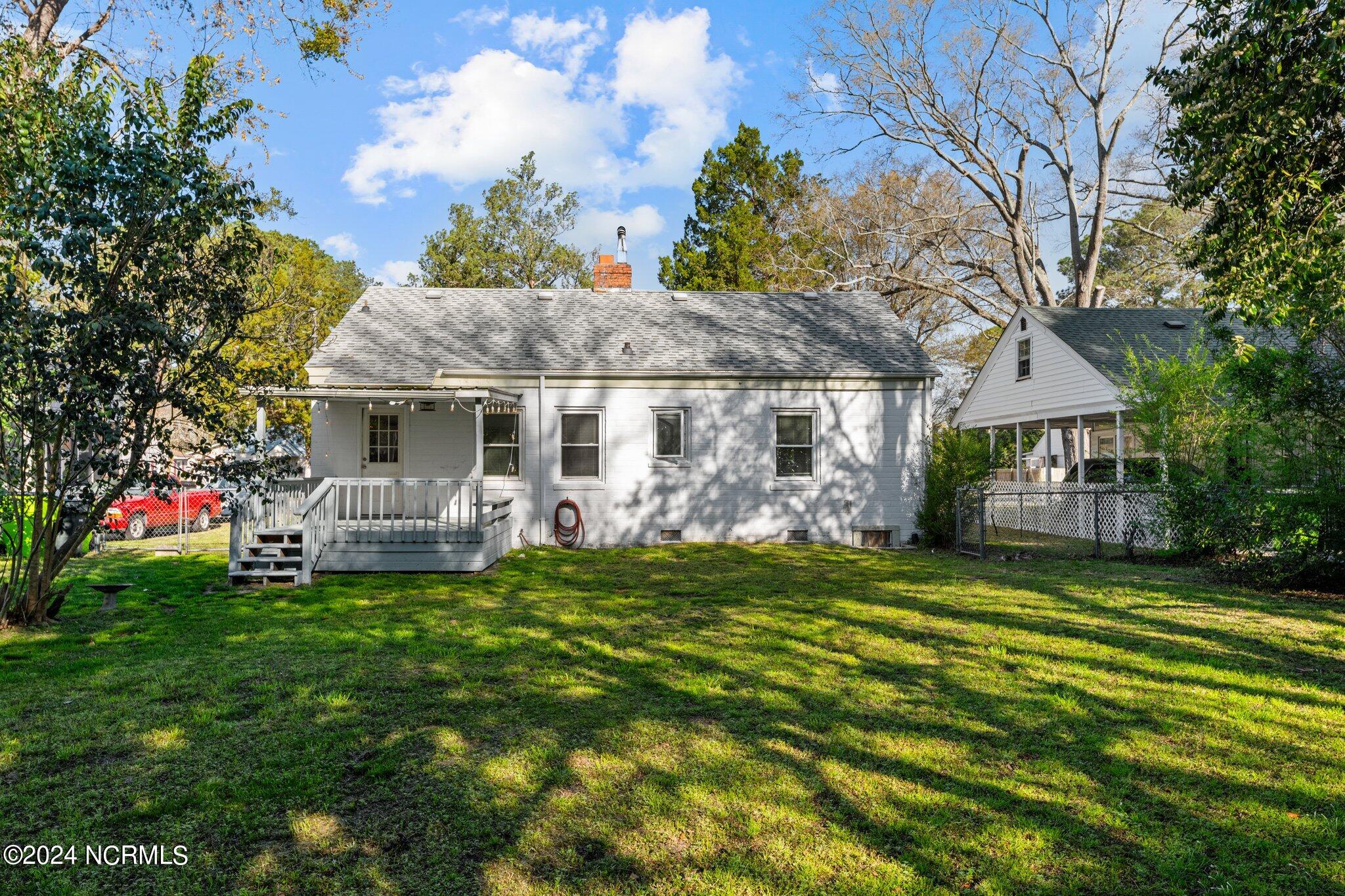 main property photo 22