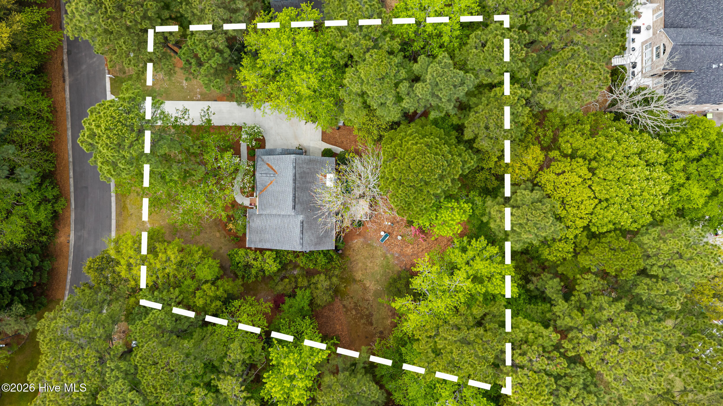 main property photo 48