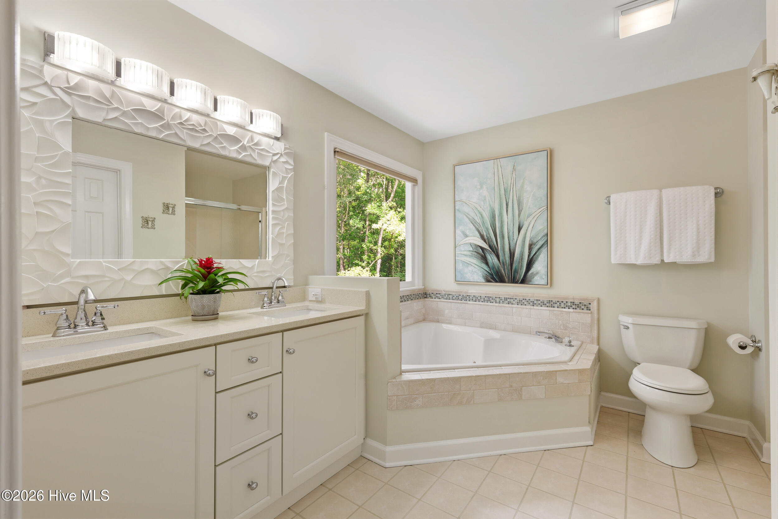 main property photo 67