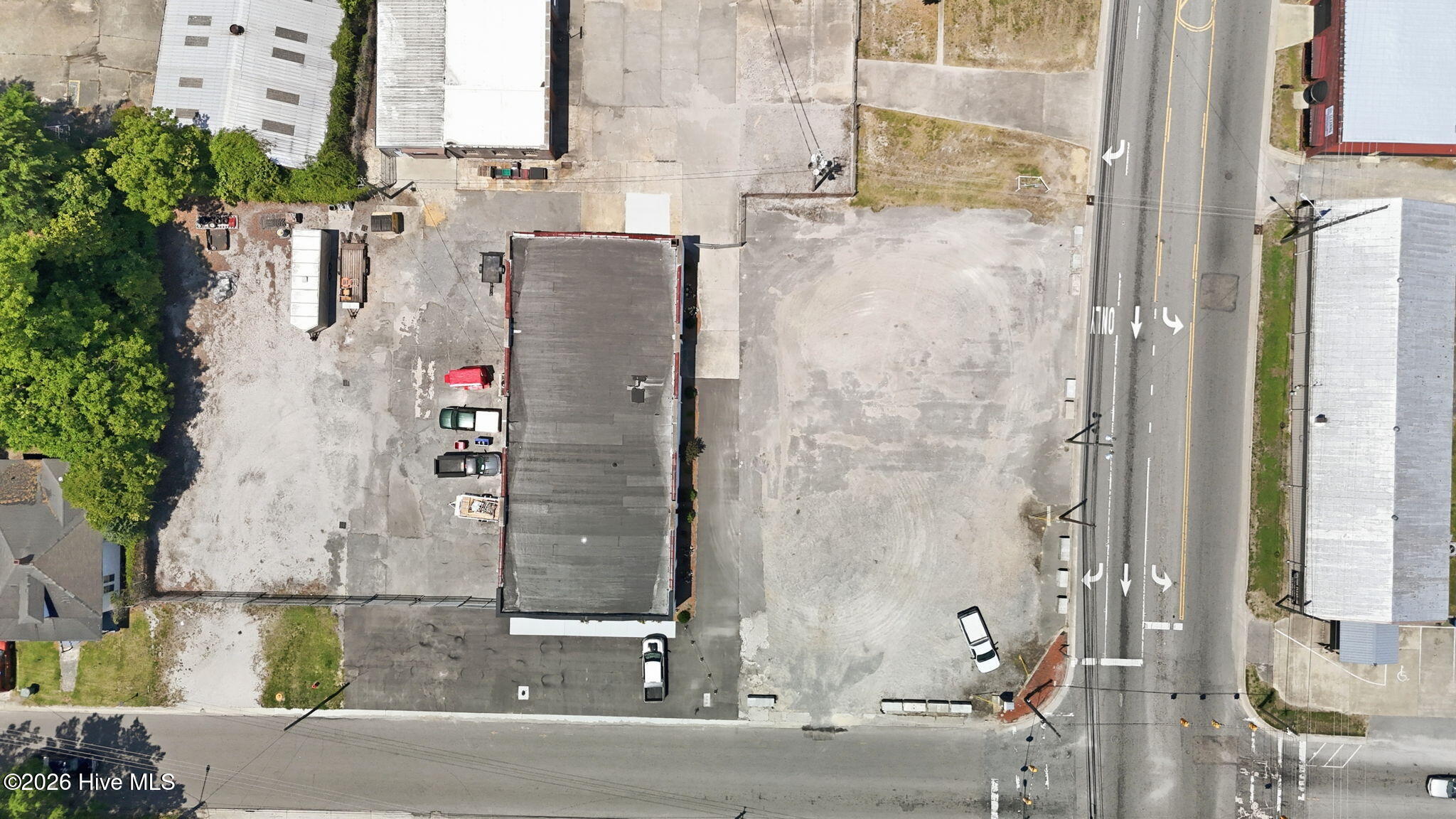 main property photo 3