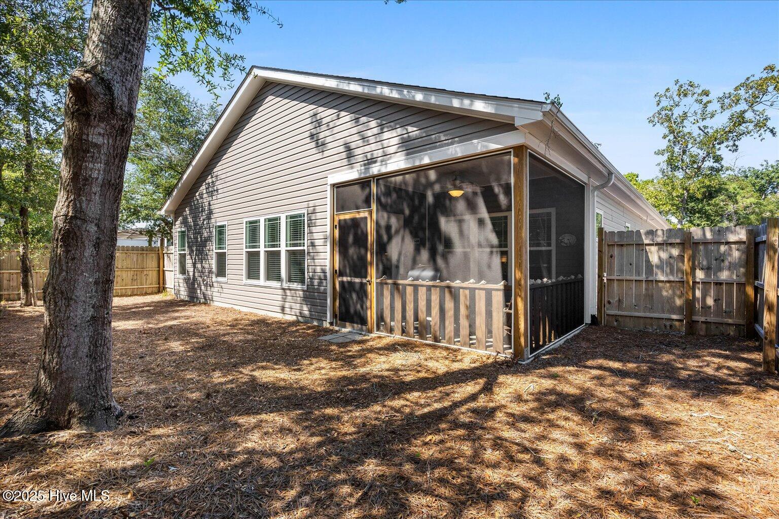 main property photo 42