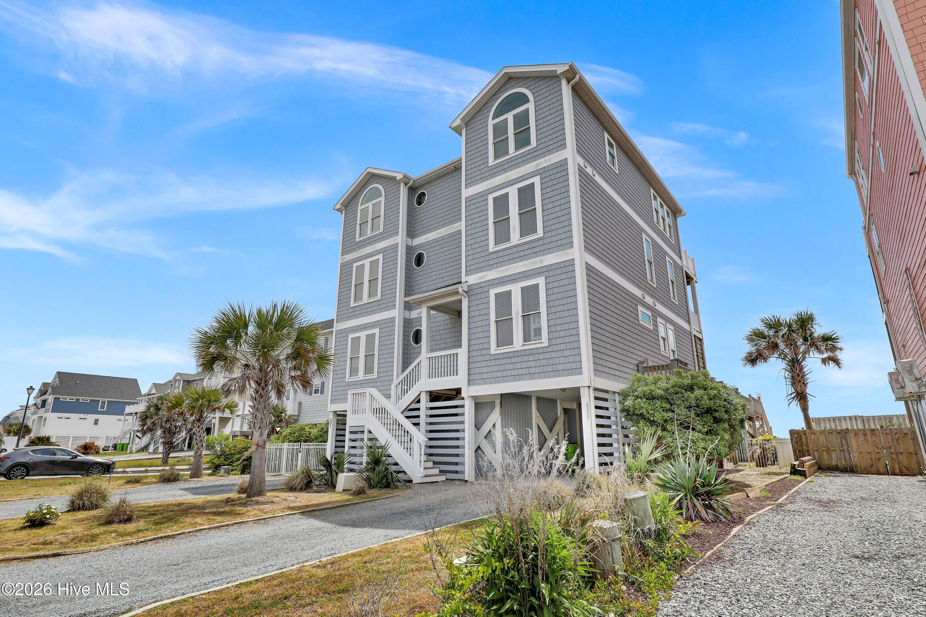 main property photo 79