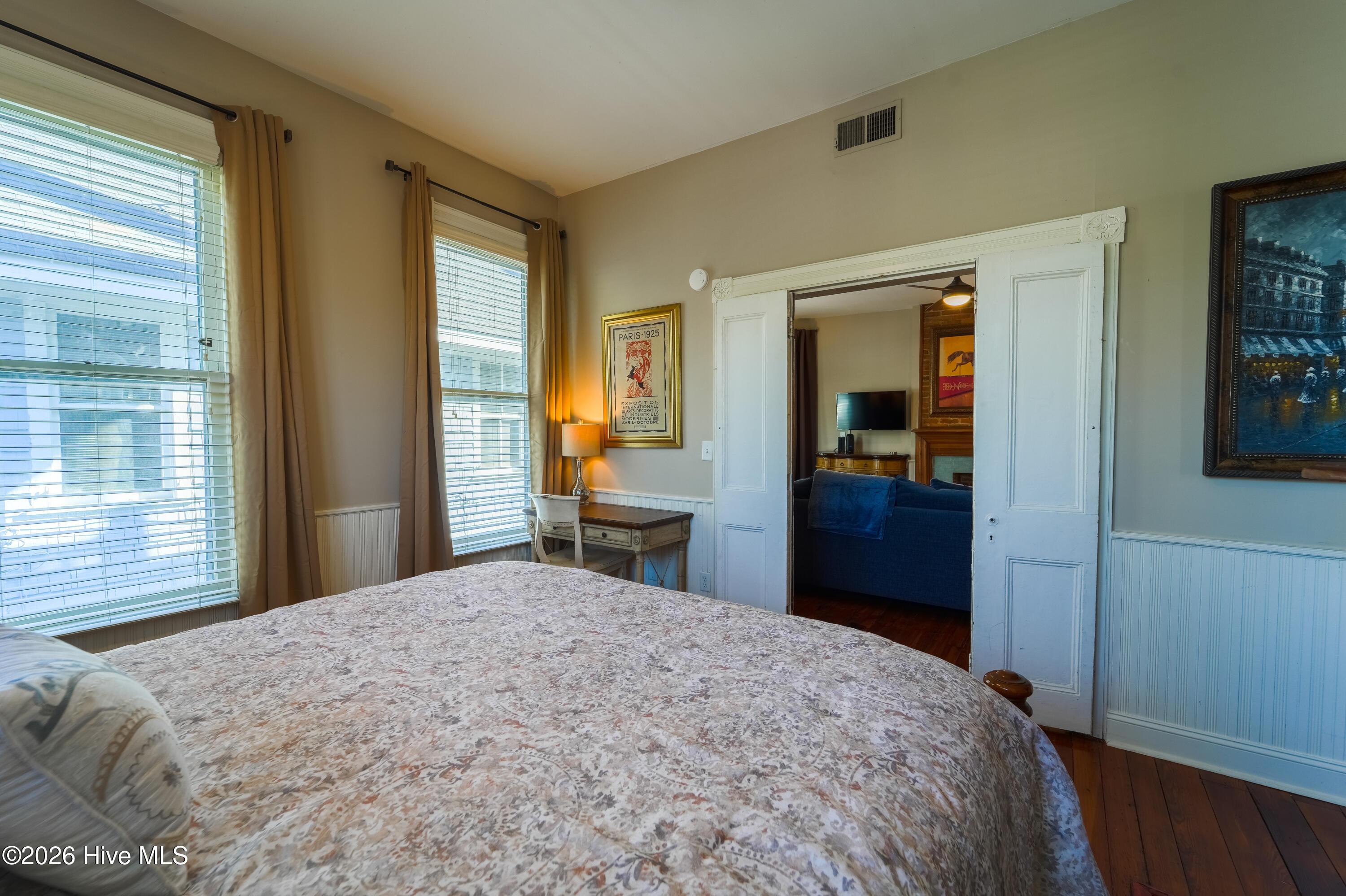 main property photo 50