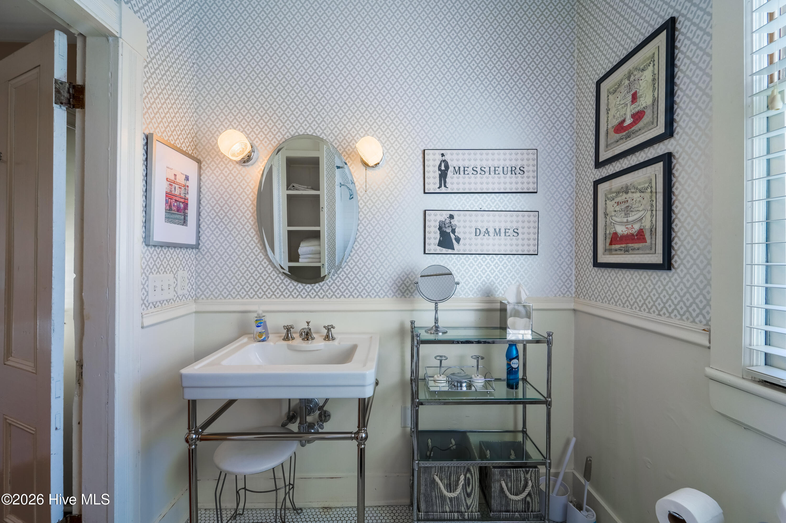 main property photo 65