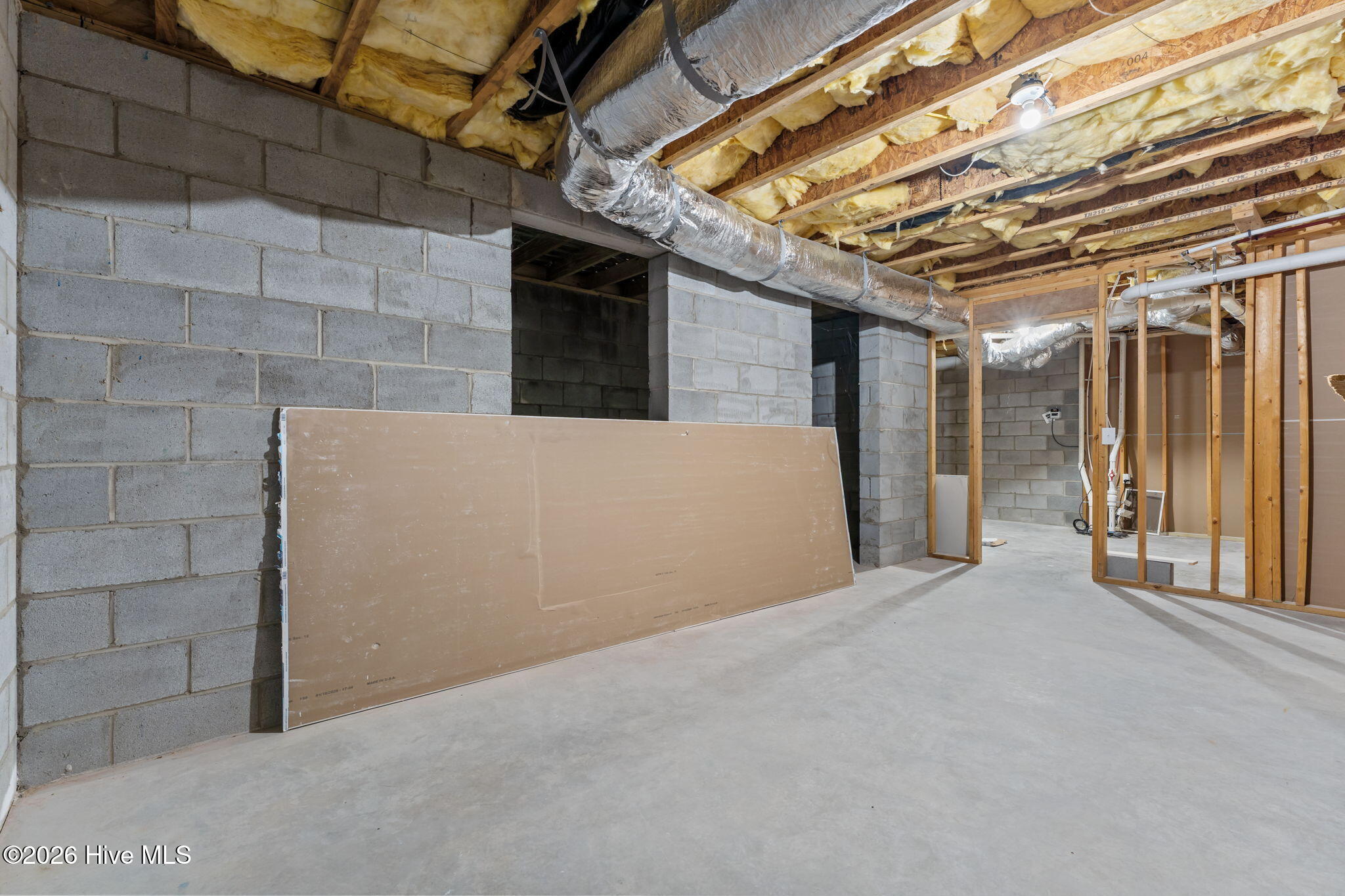 main property photo 60