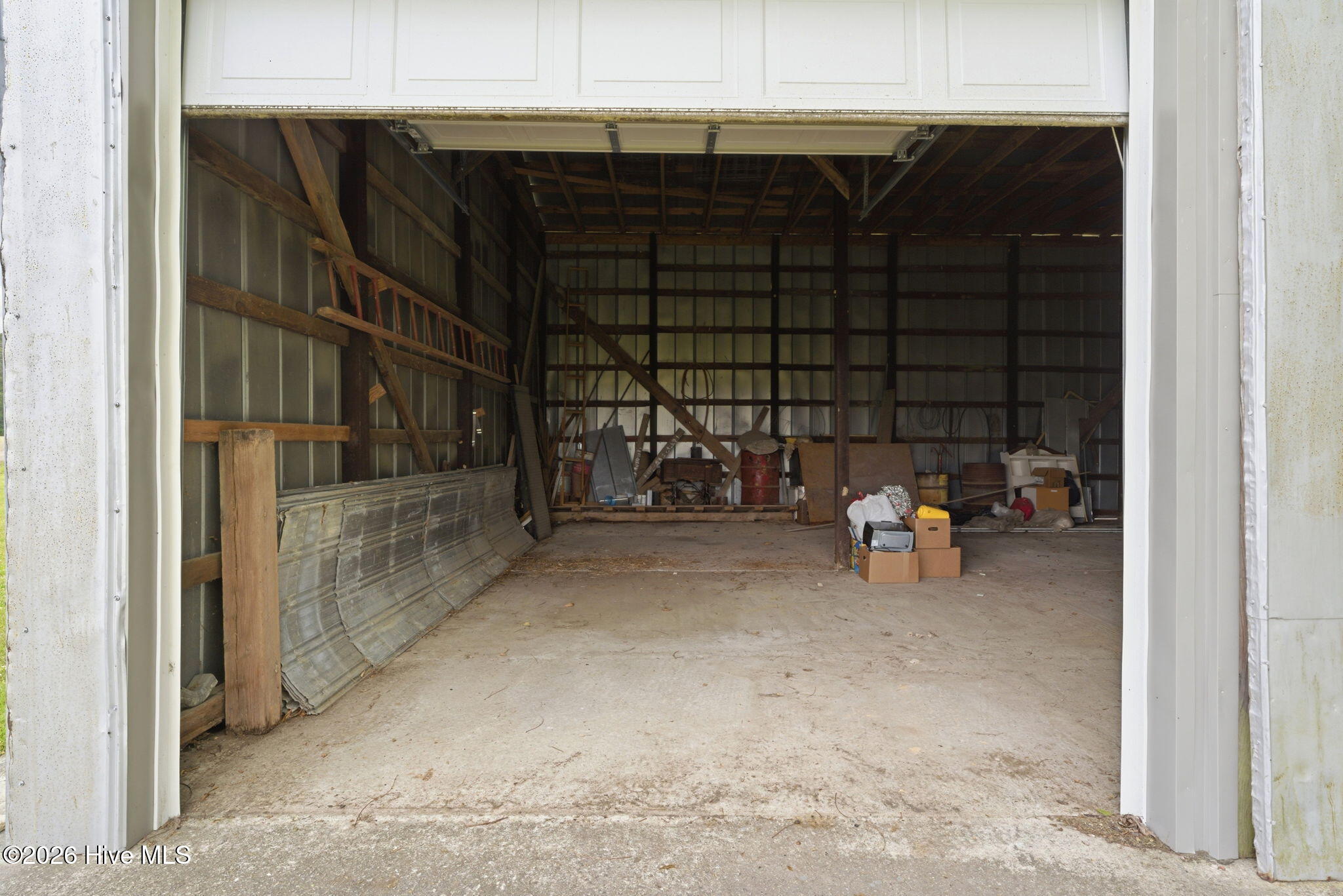 main property photo 48