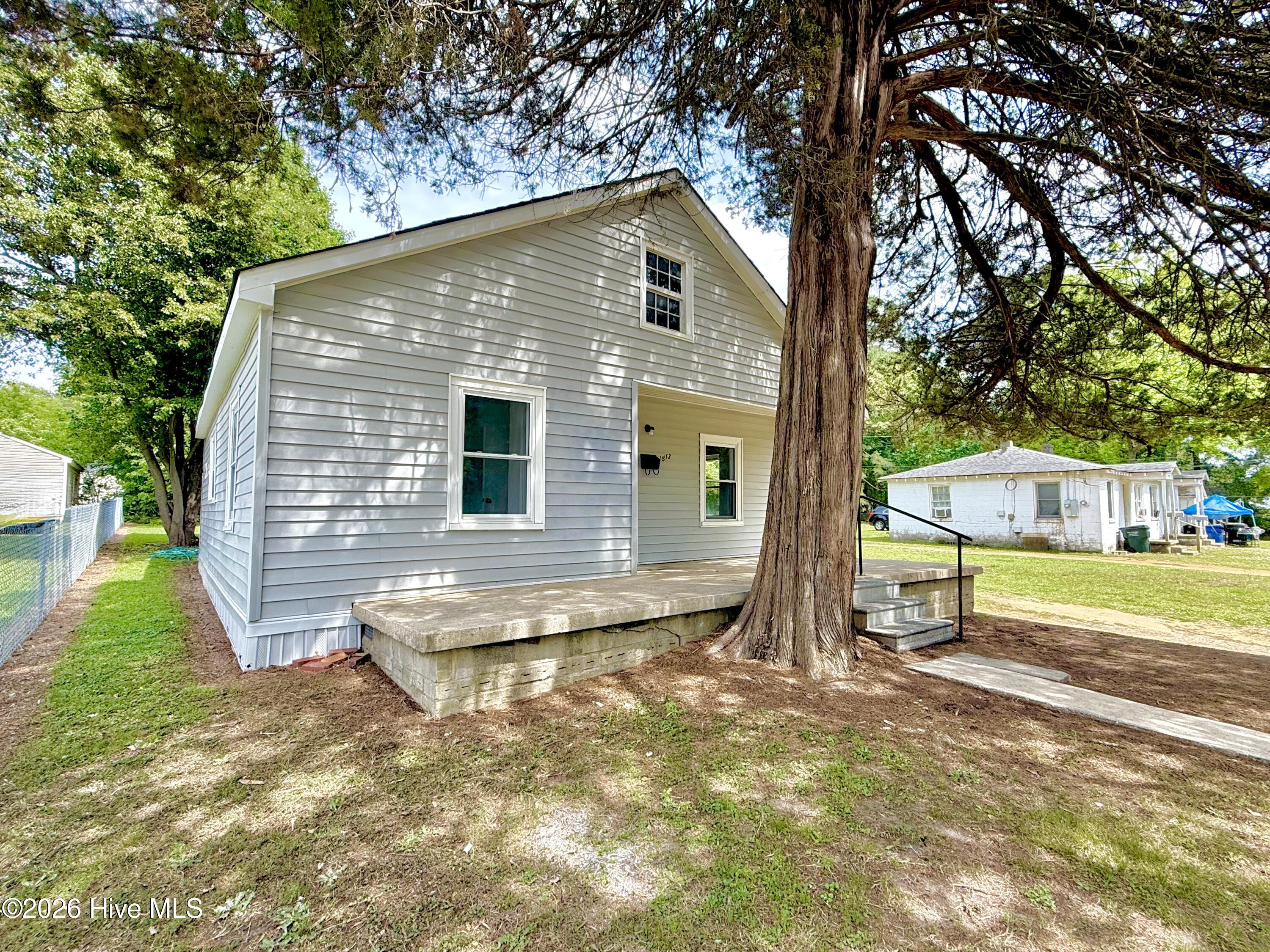 main property photo 5