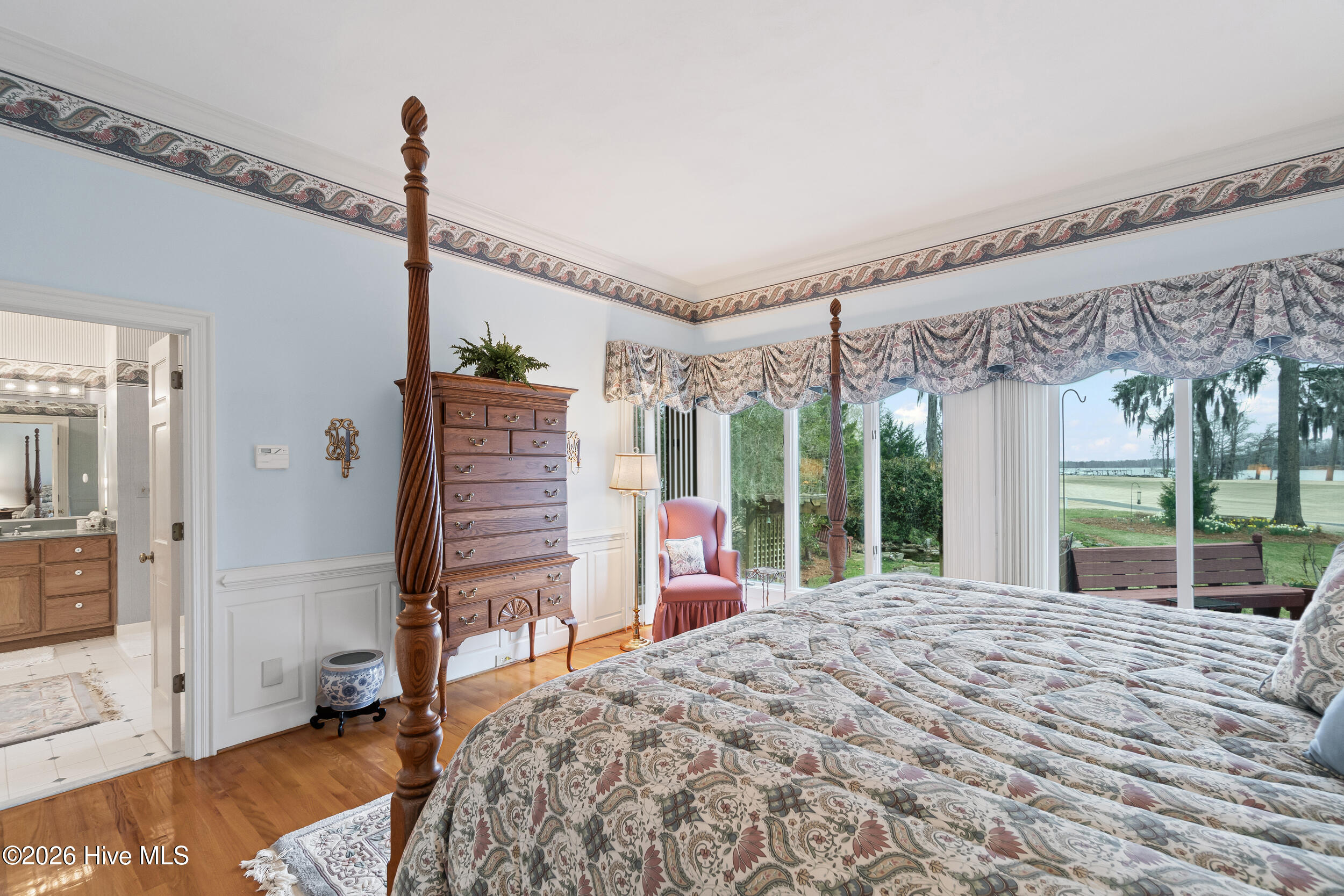 main property photo 48