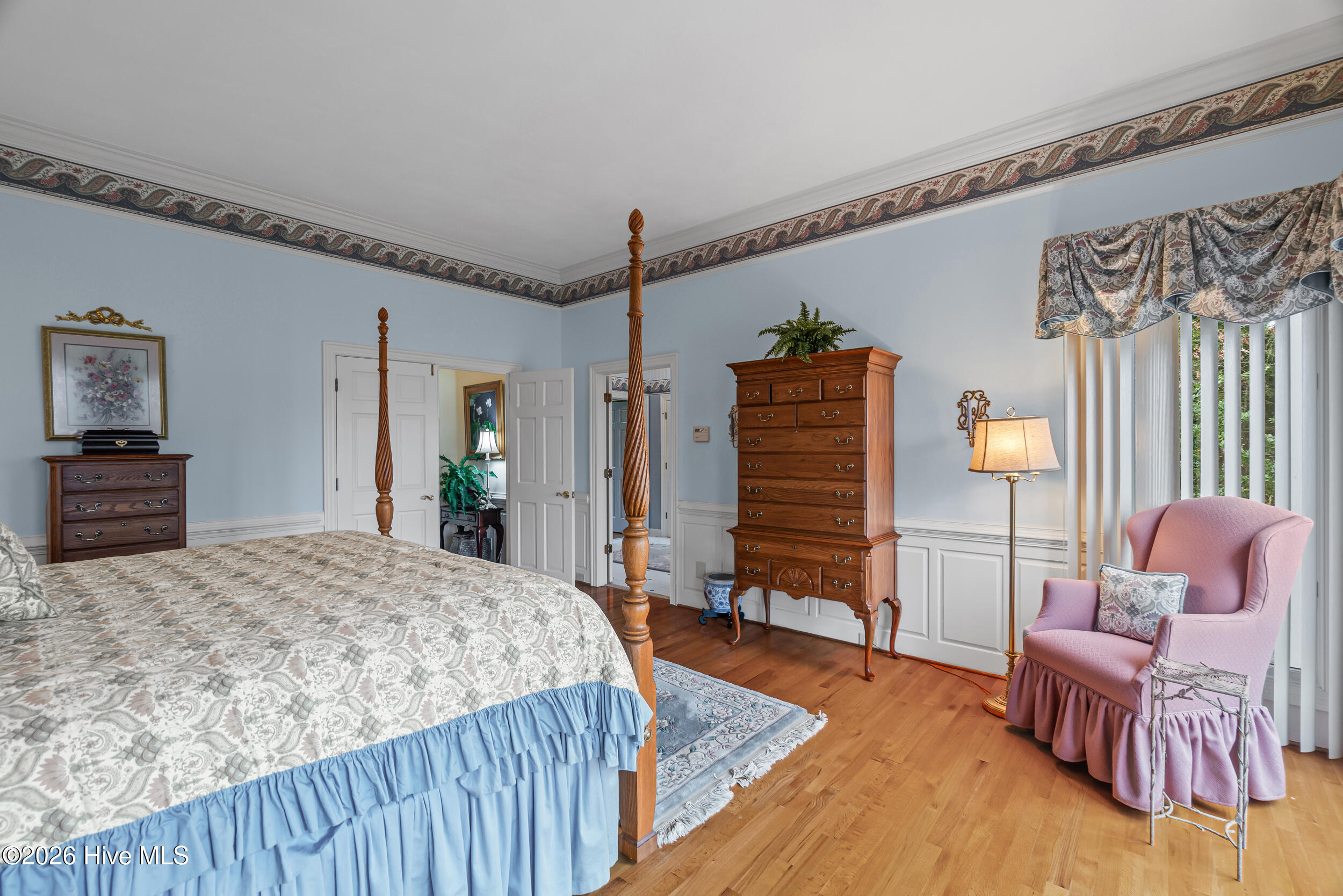 main property photo 52