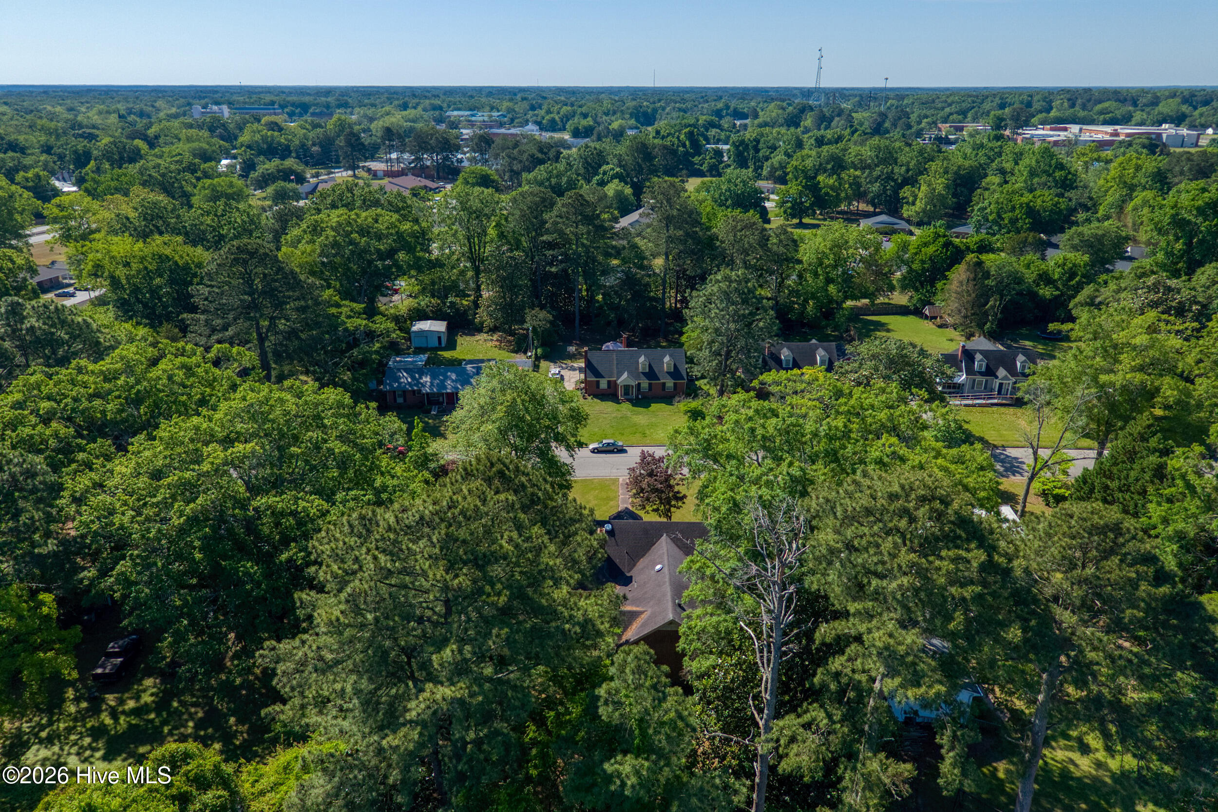 main property photo 33