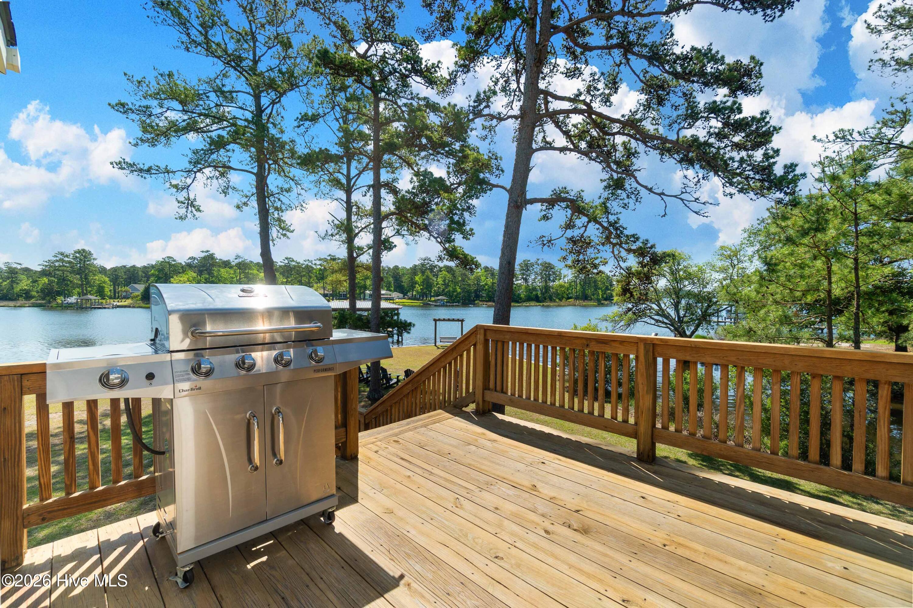 main property photo 21
