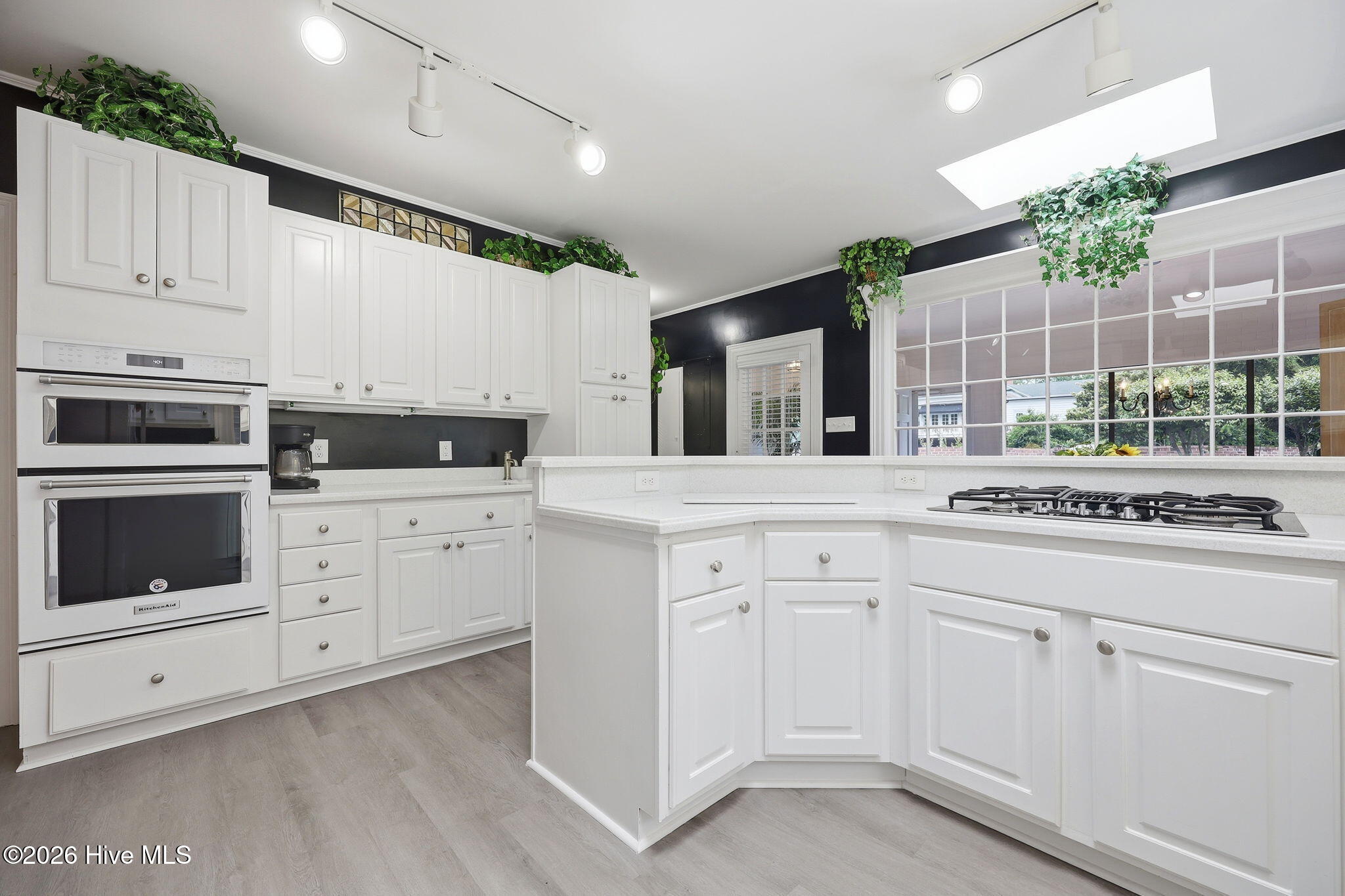 main property photo 46