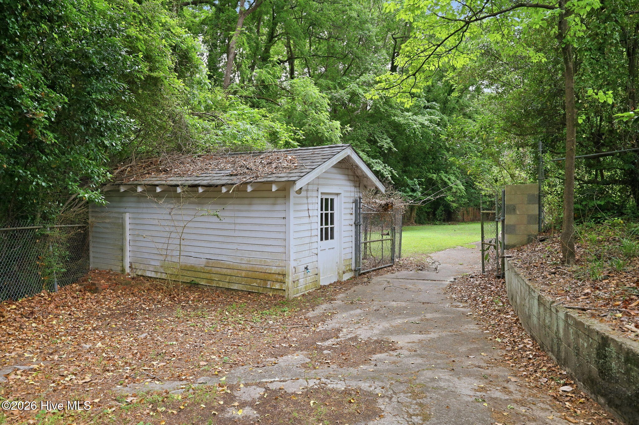 main property photo 57