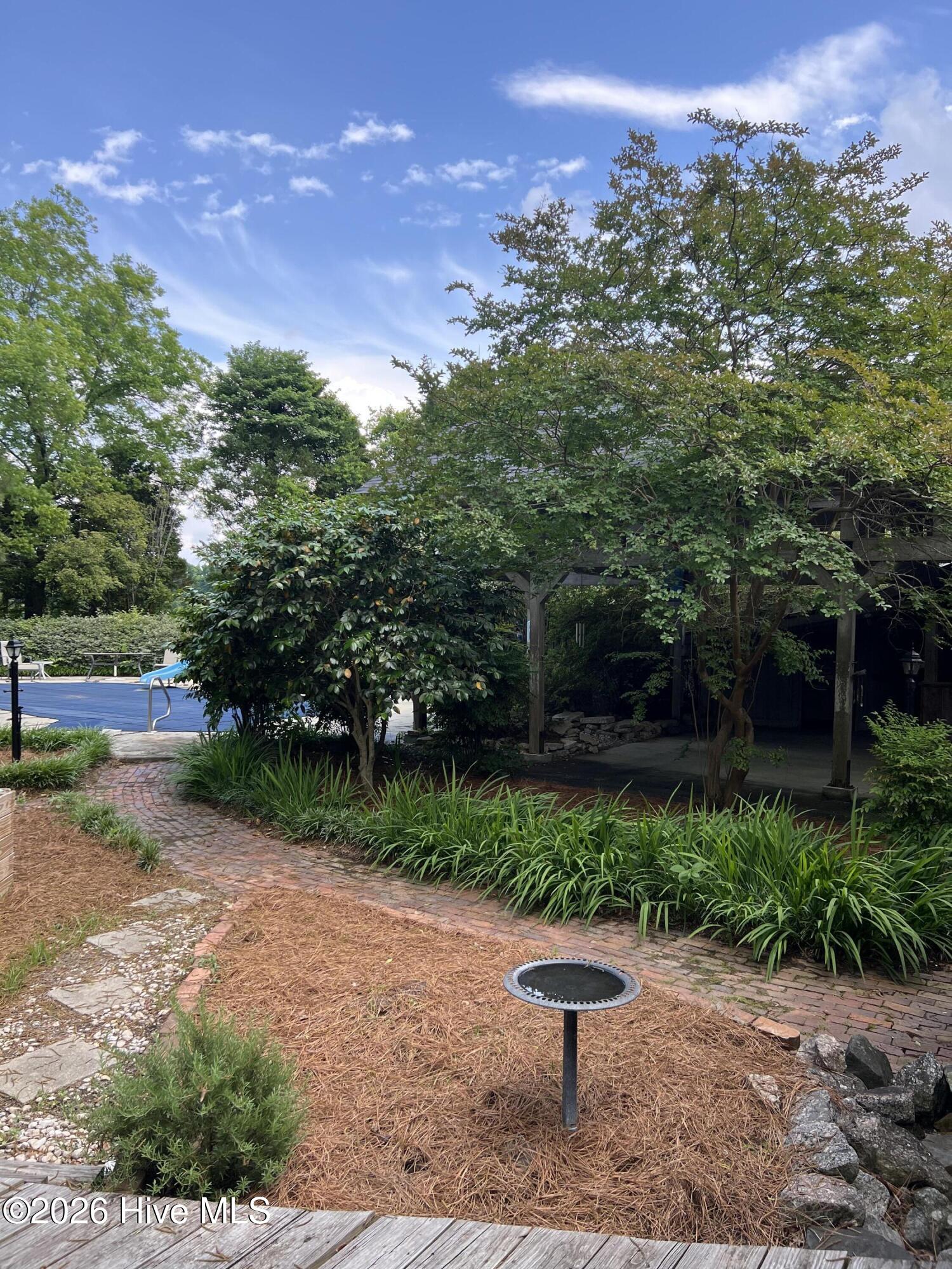 main property photo 51