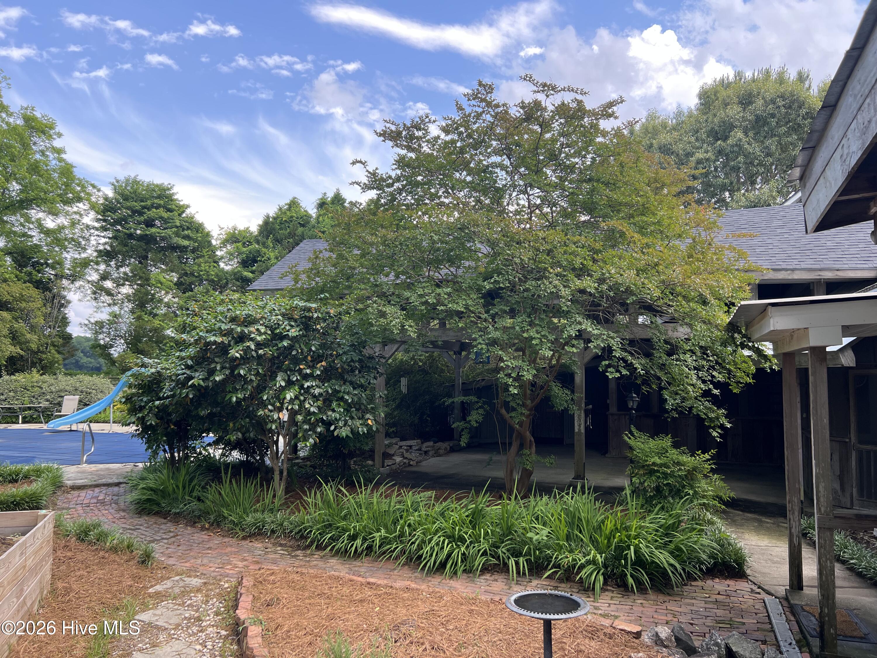main property photo 53