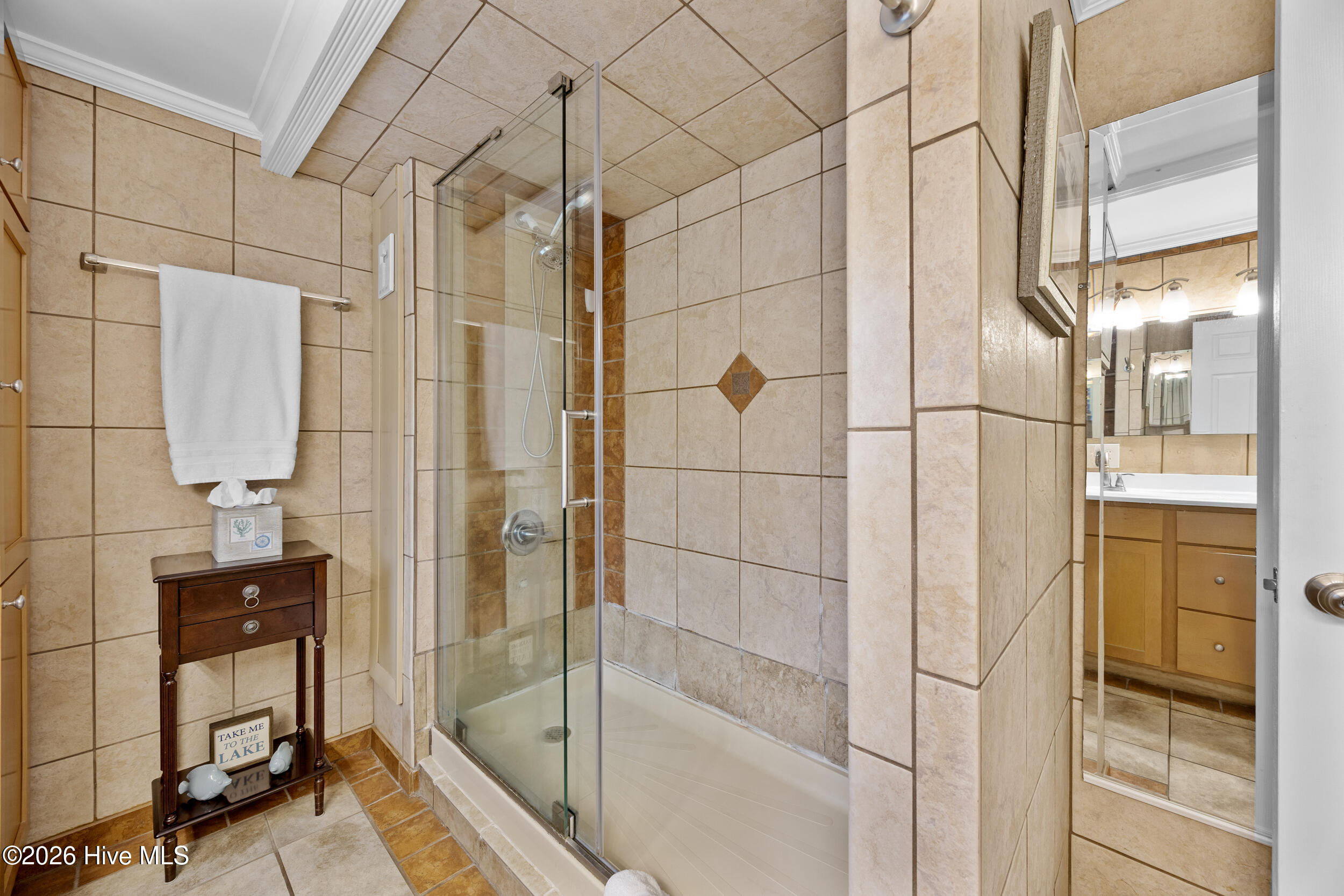 main property photo 70