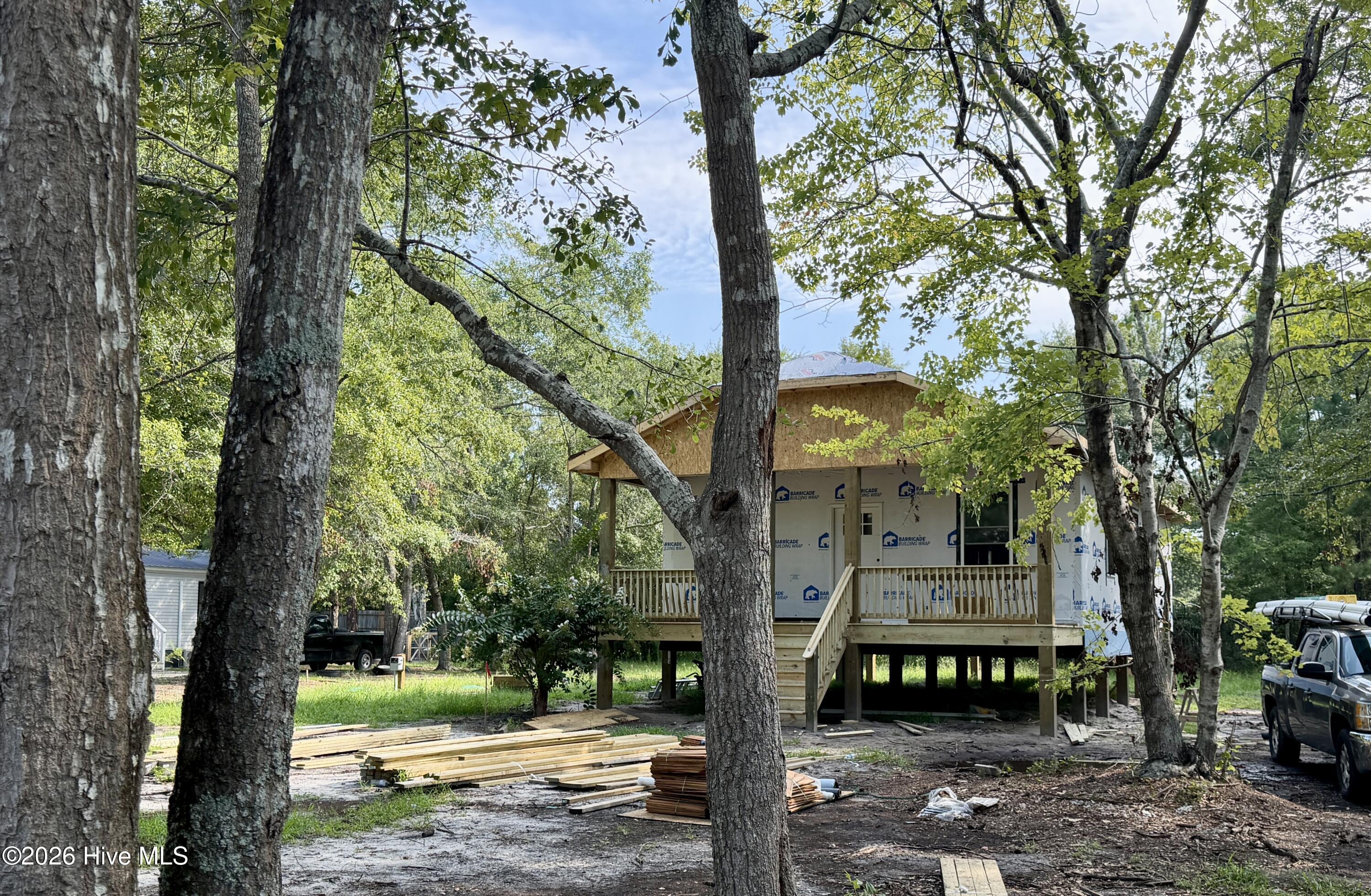 main property photo 14