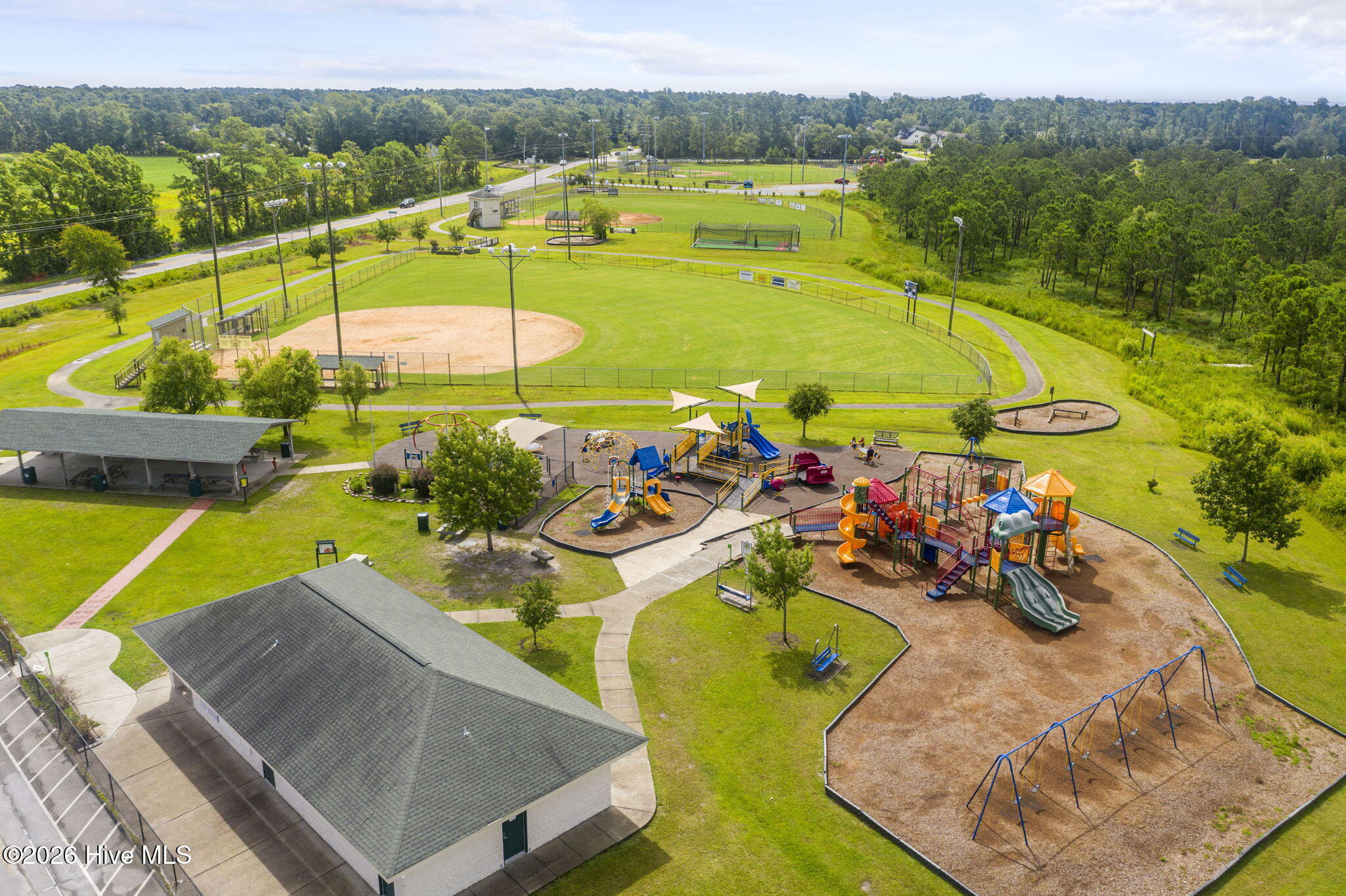 main property photo 15