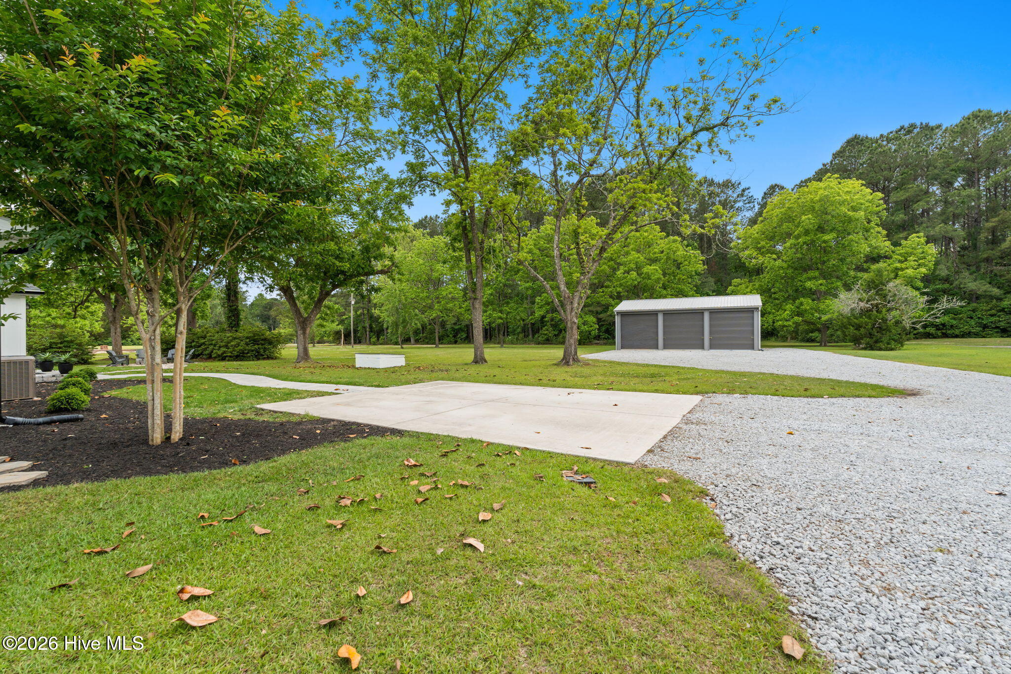 main property photo 46