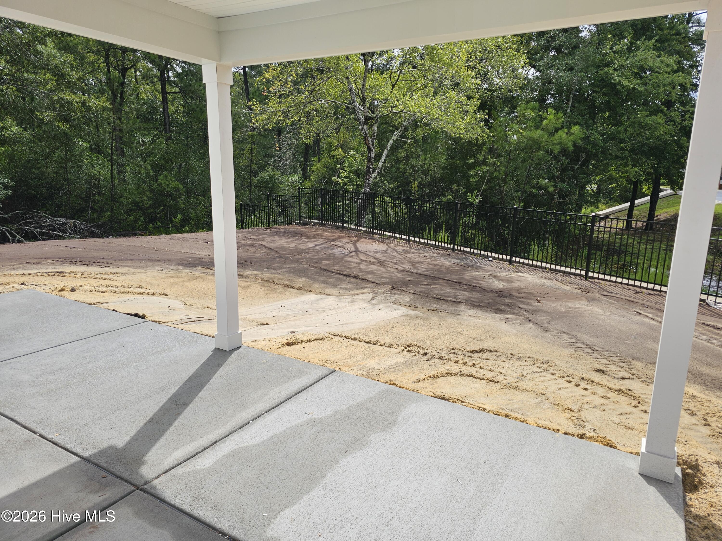 main property photo 31