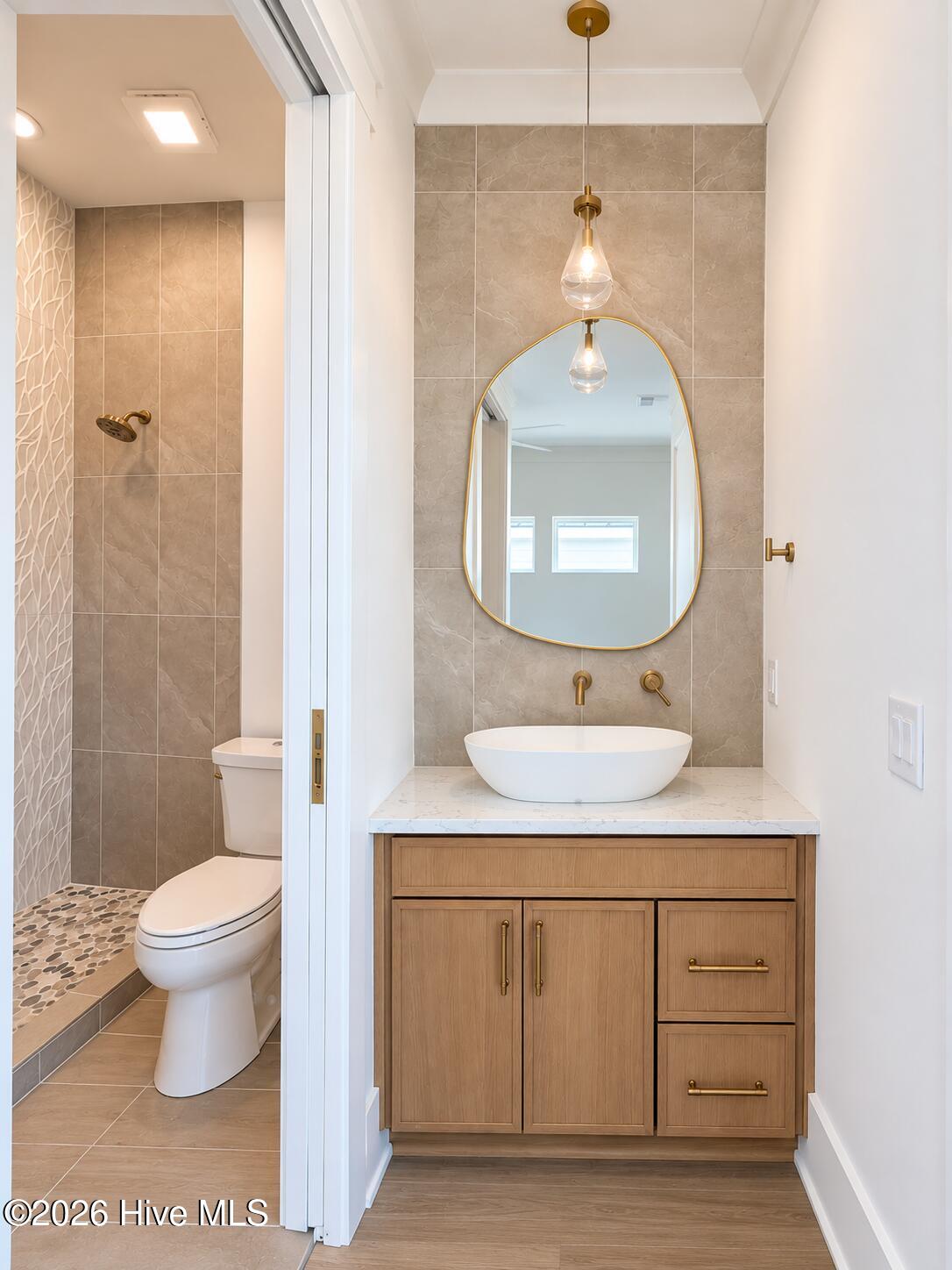 main property photo 72