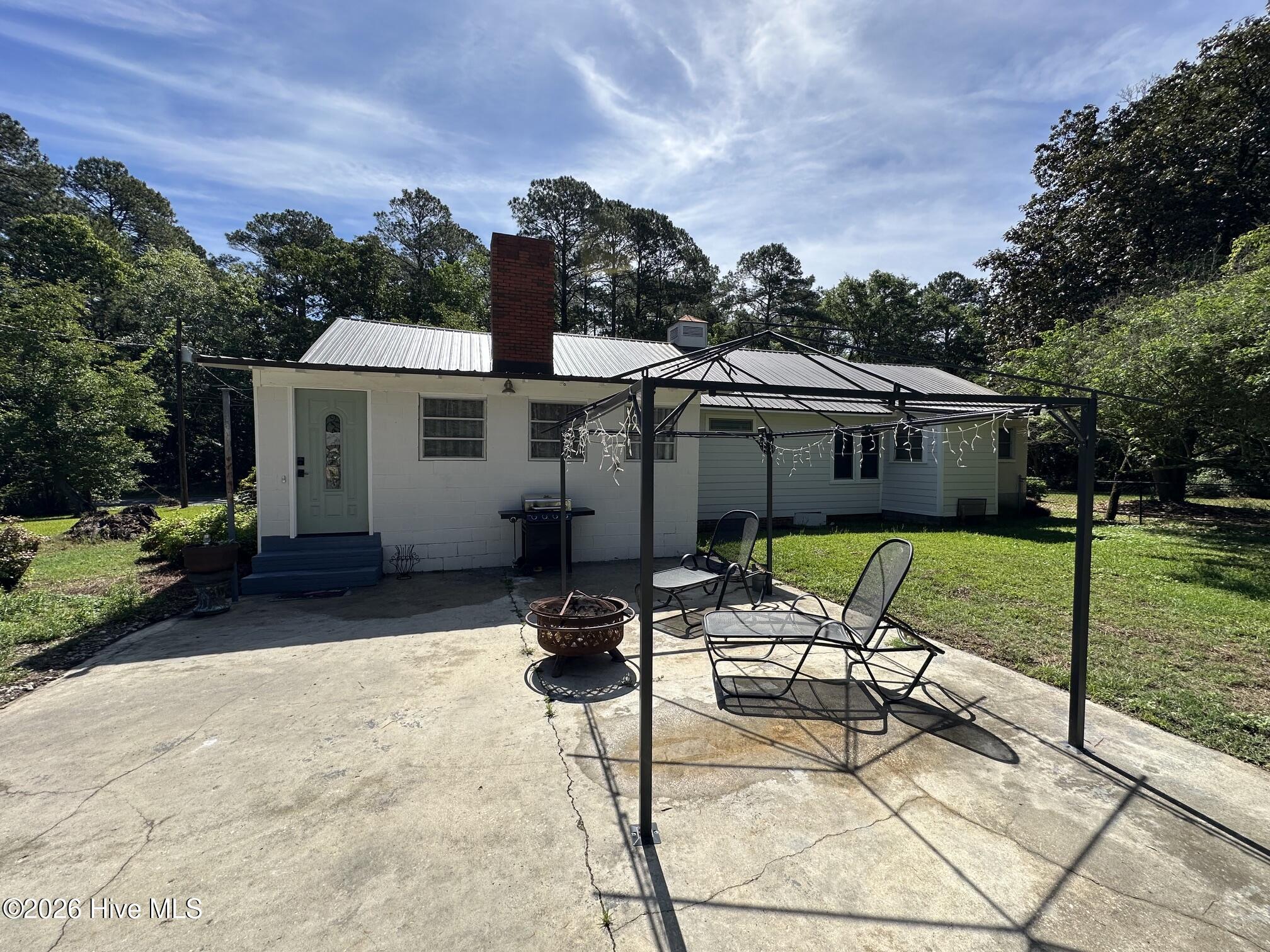 main property photo 19