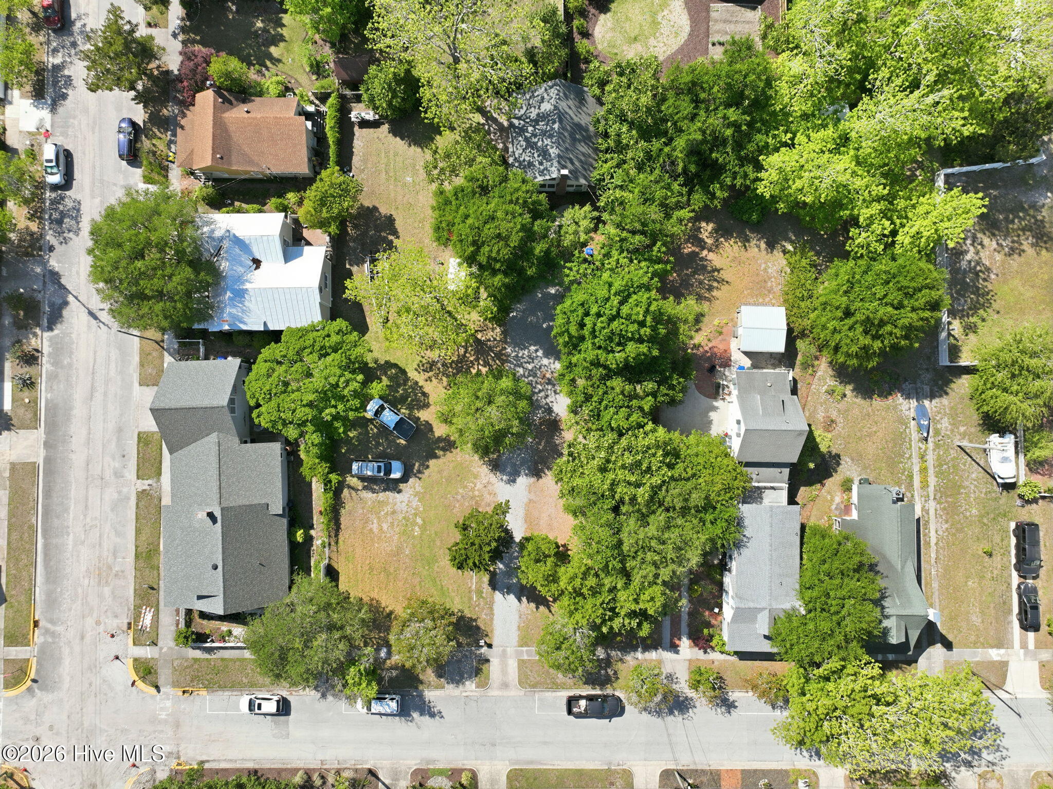 main property photo 39