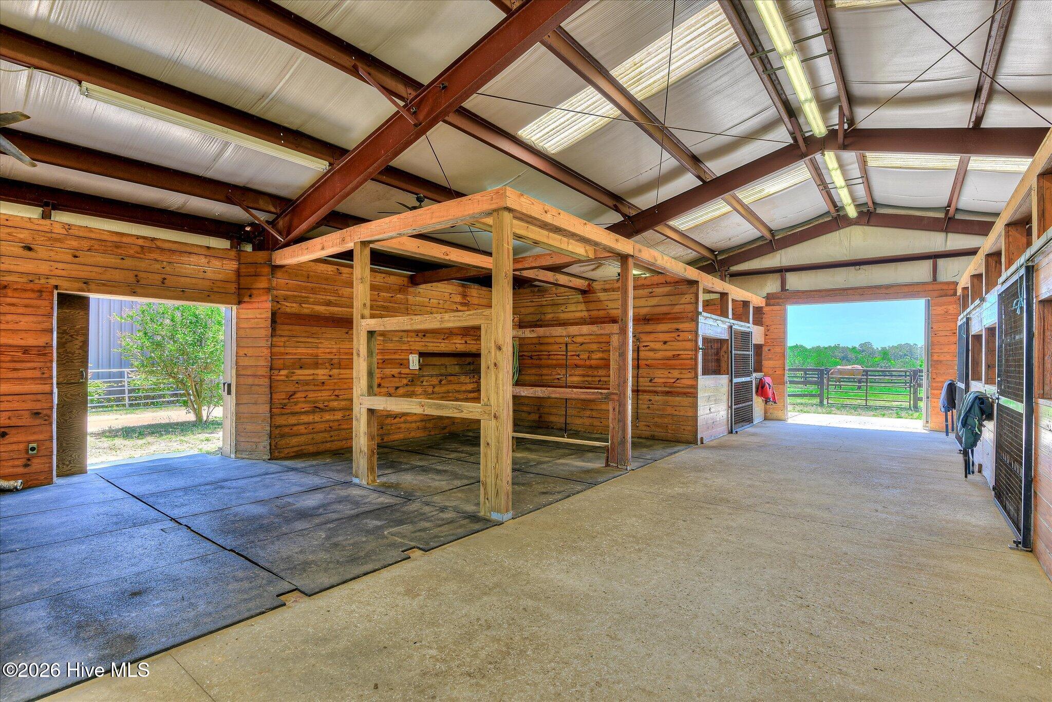 main property photo 37