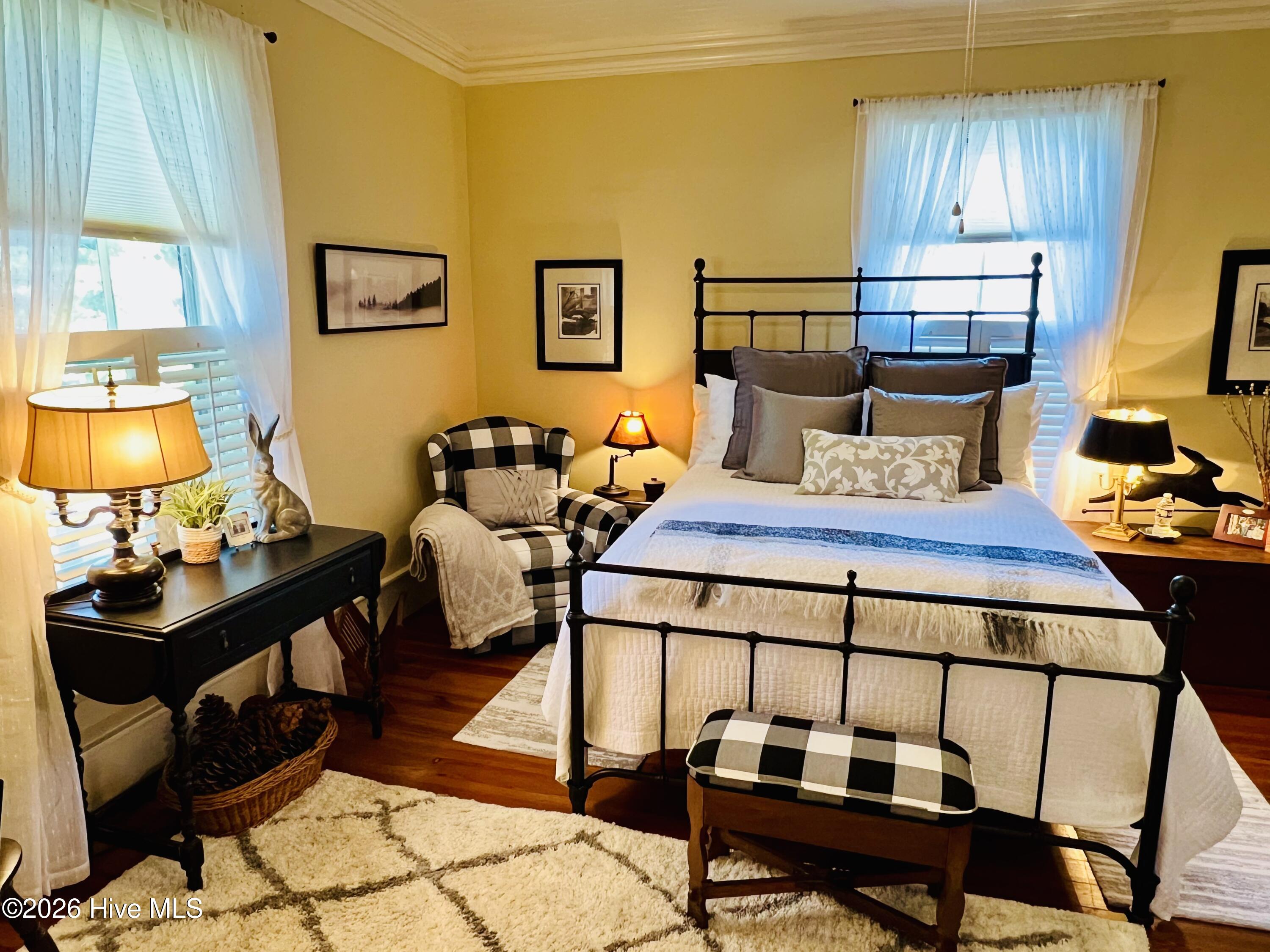 main property photo 18