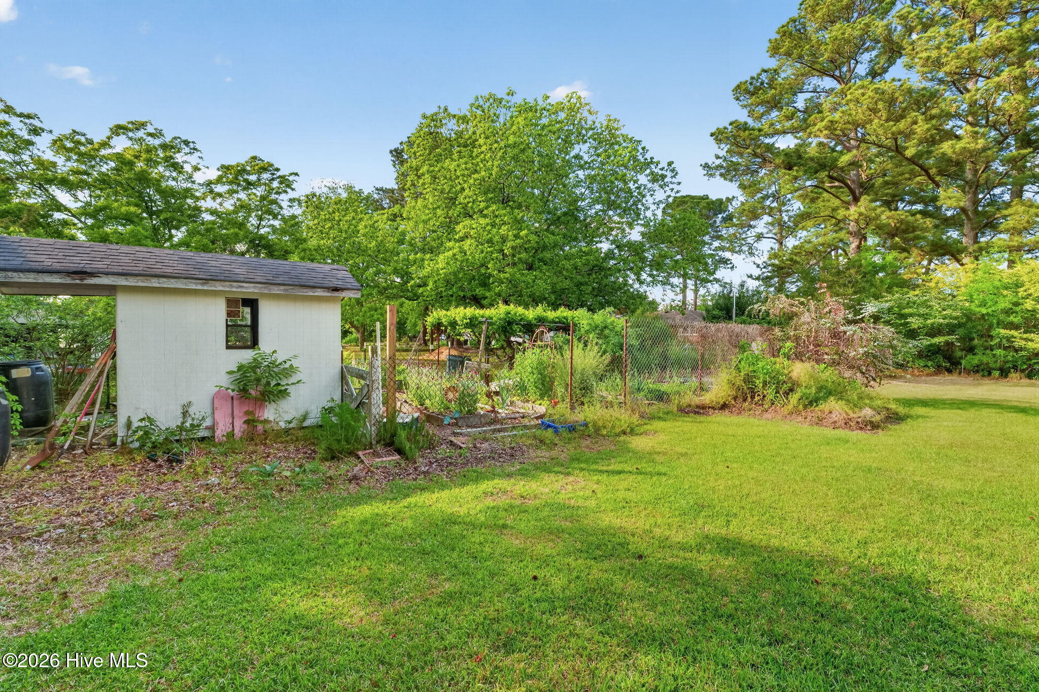 main property photo 49