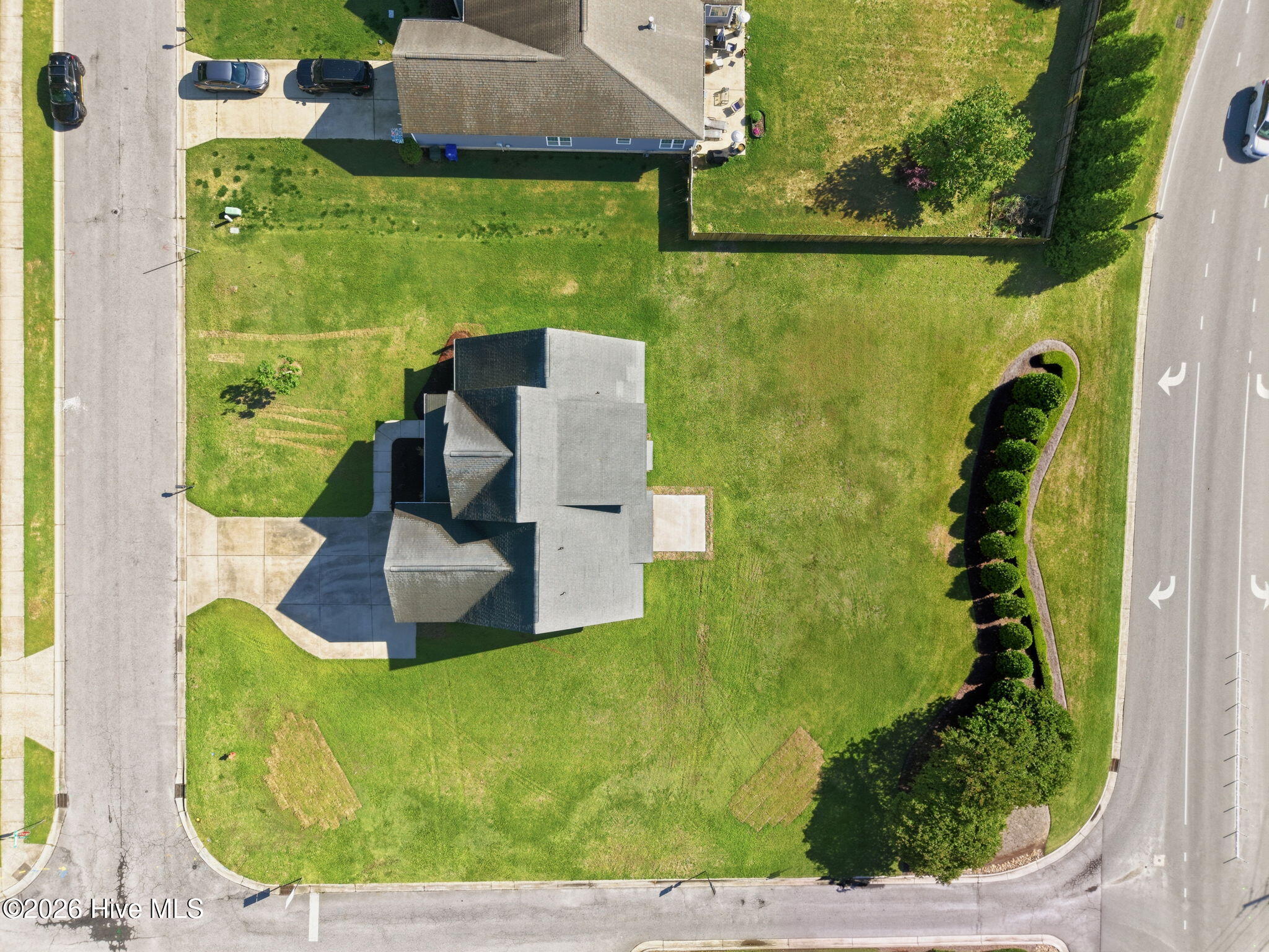 main property photo 35